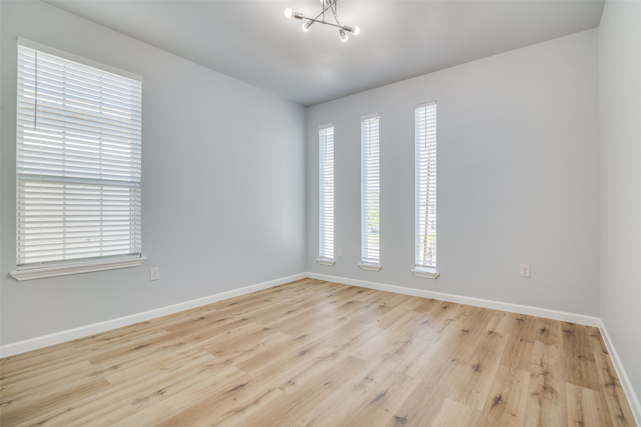 1321 Fletcher Street Dallas TX 75223