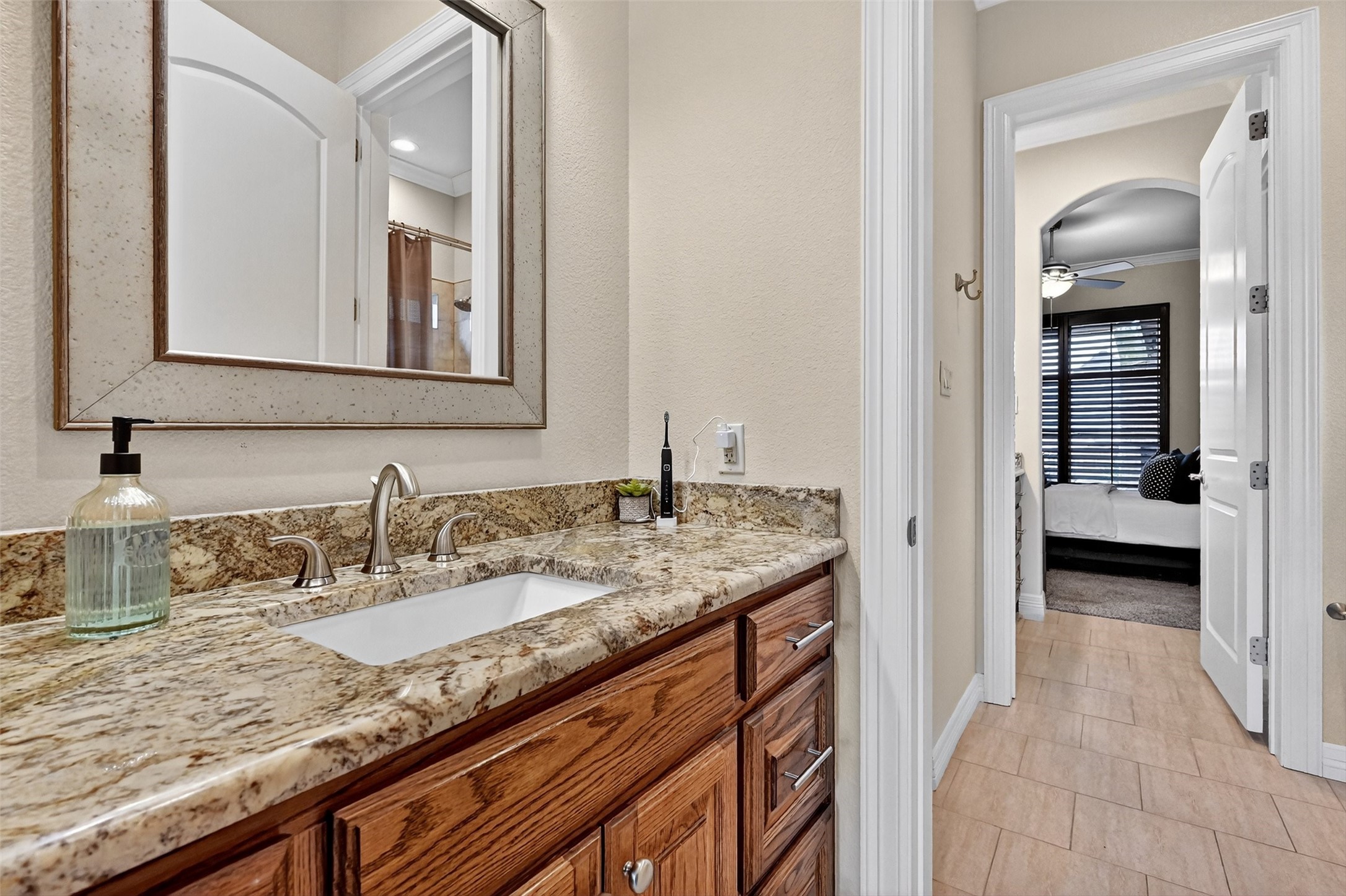 2427 Remuda Drive Sherman TX 75092