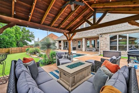 2427 Remuda Drive Sherman TX 75092