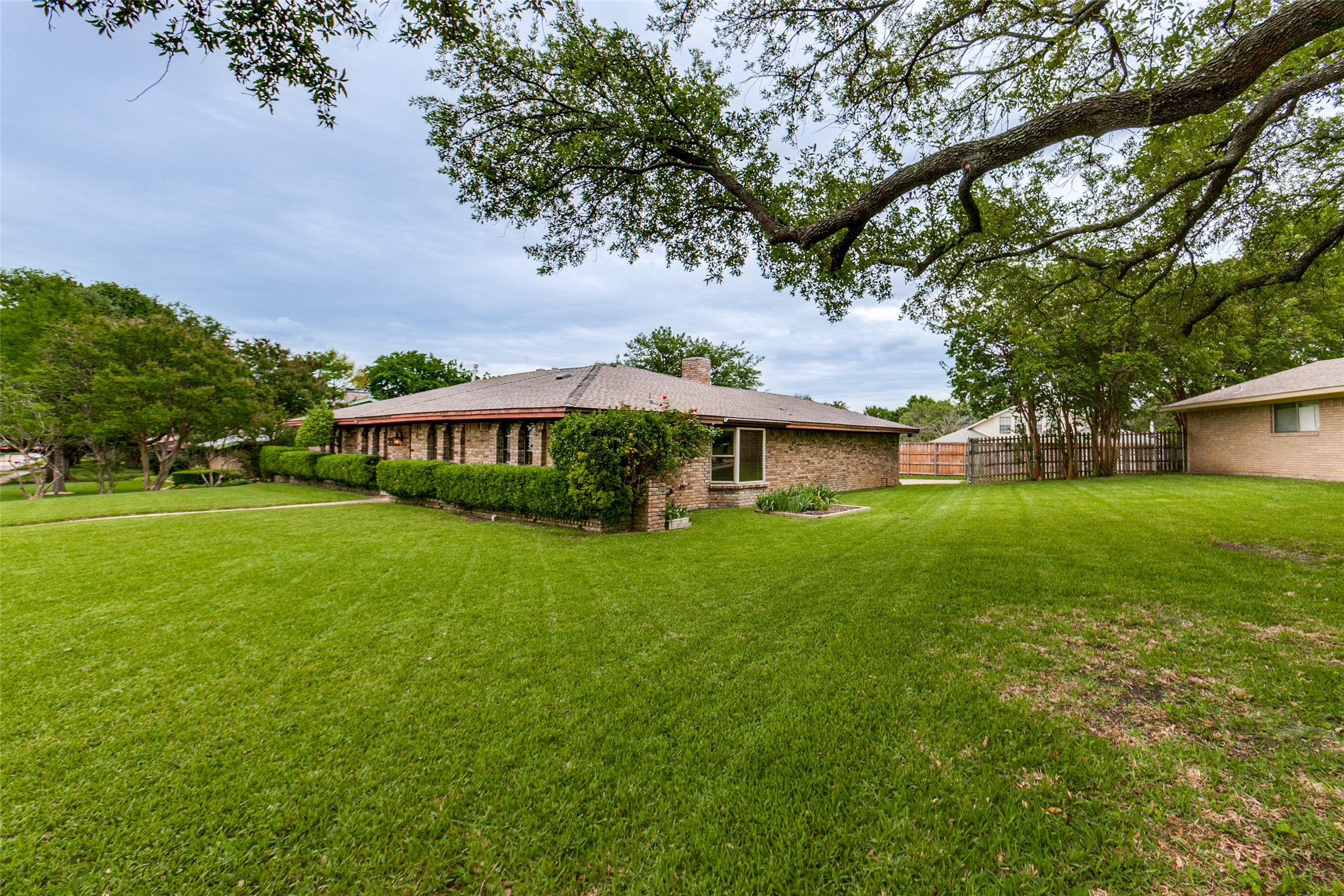 2212 Heather Hill Lane Plano TX 75075