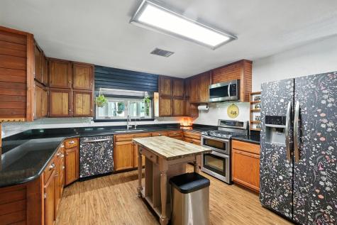 470 Wildwood Trail Weatherford TX 76085
