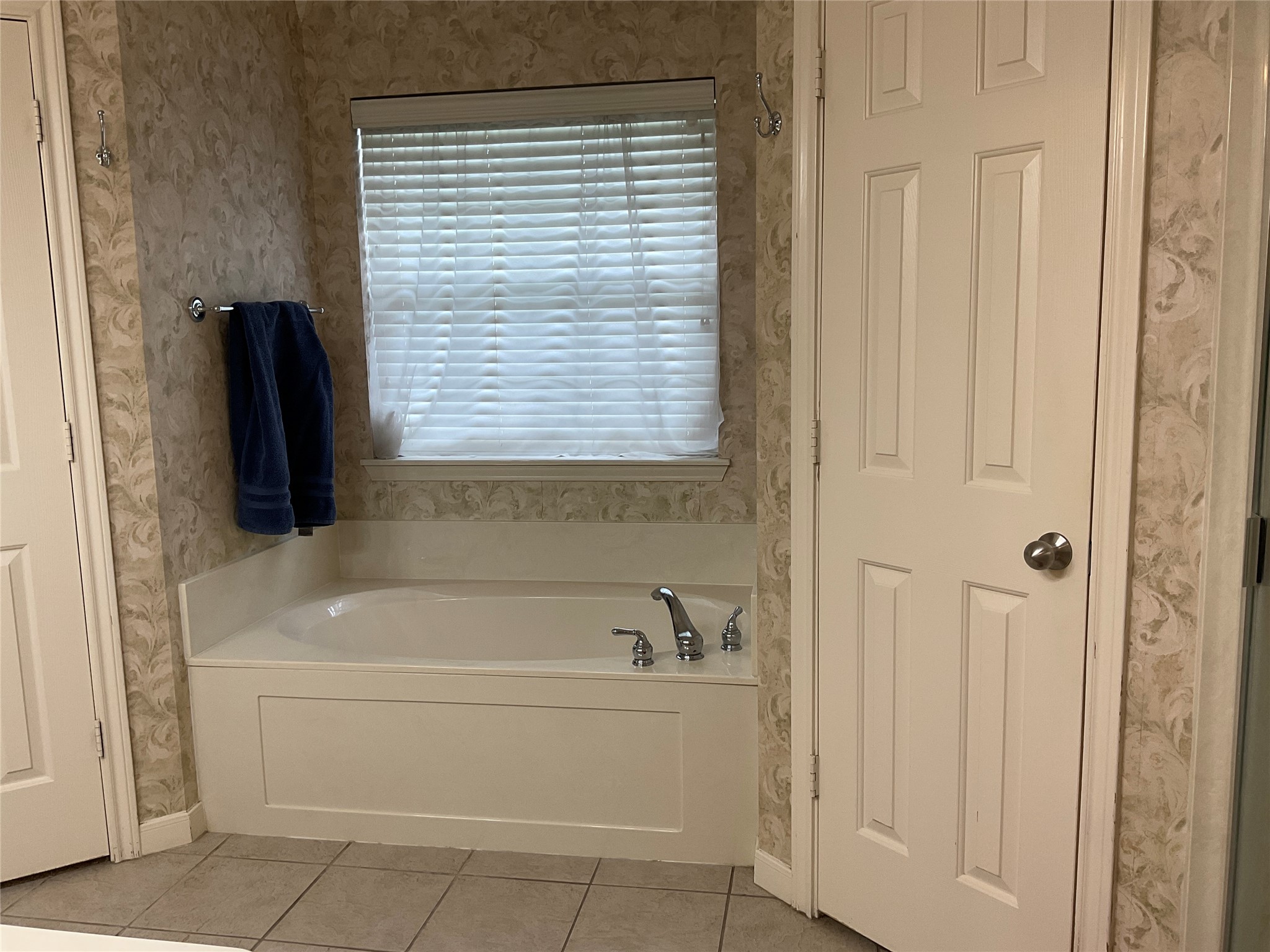 212 Toluca Trail Hewitt TX 76643