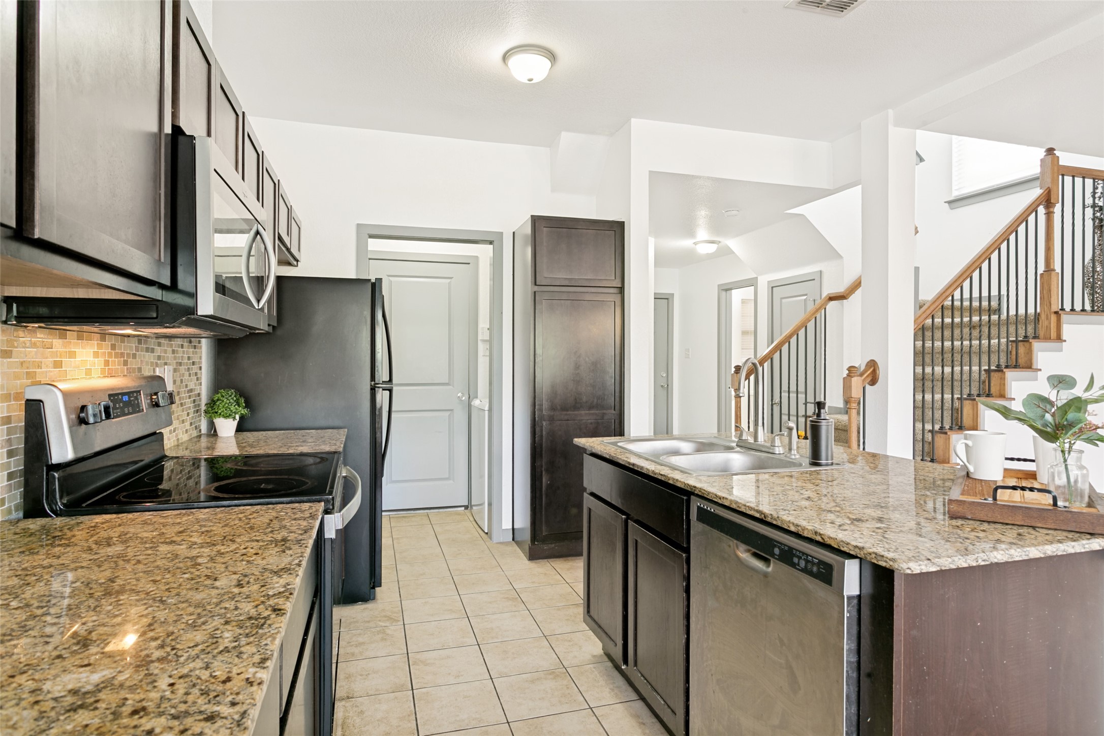 3957 Vista Mar Drive Fort Worth TX 76040