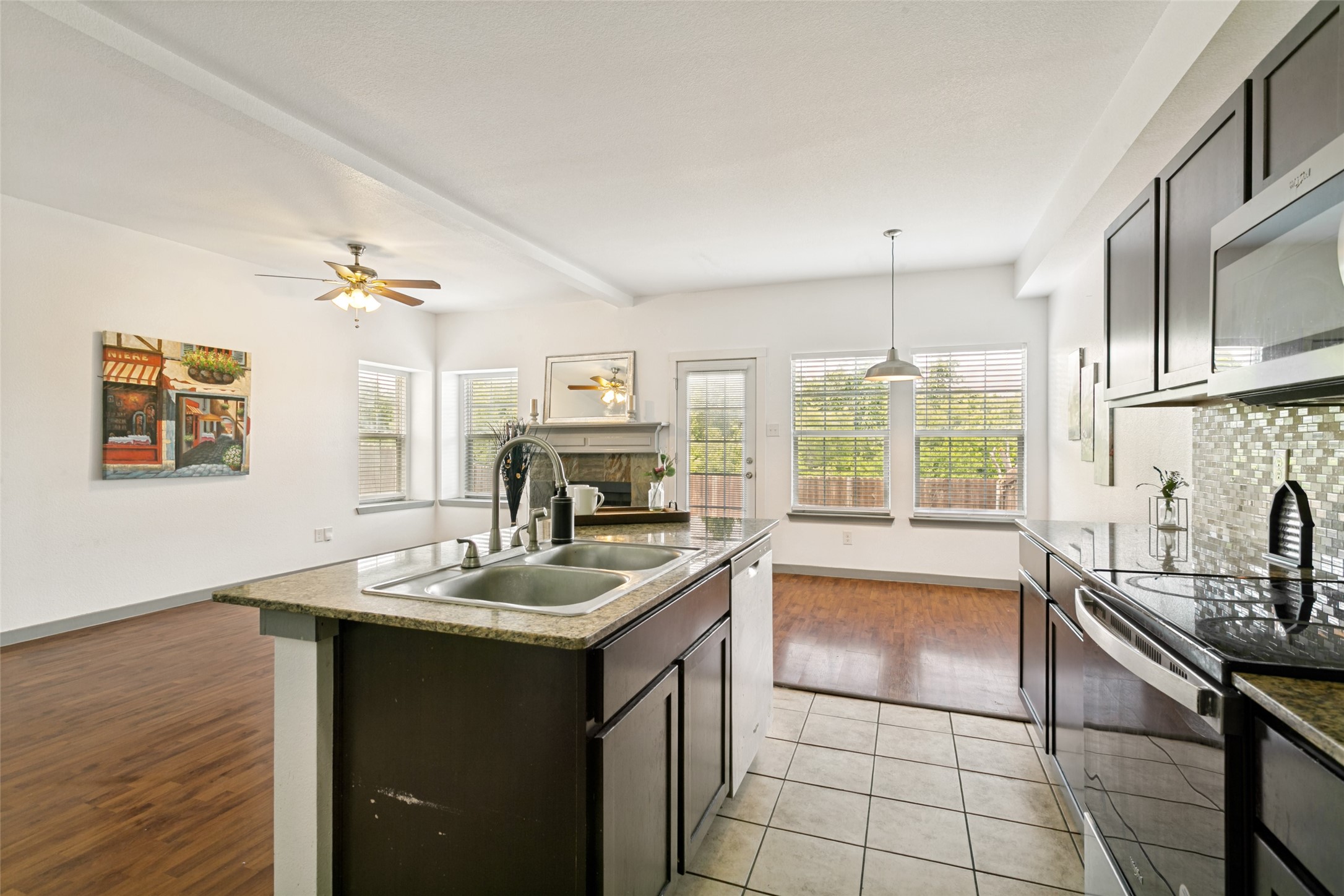 3957 Vista Mar Drive Fort Worth TX 76040