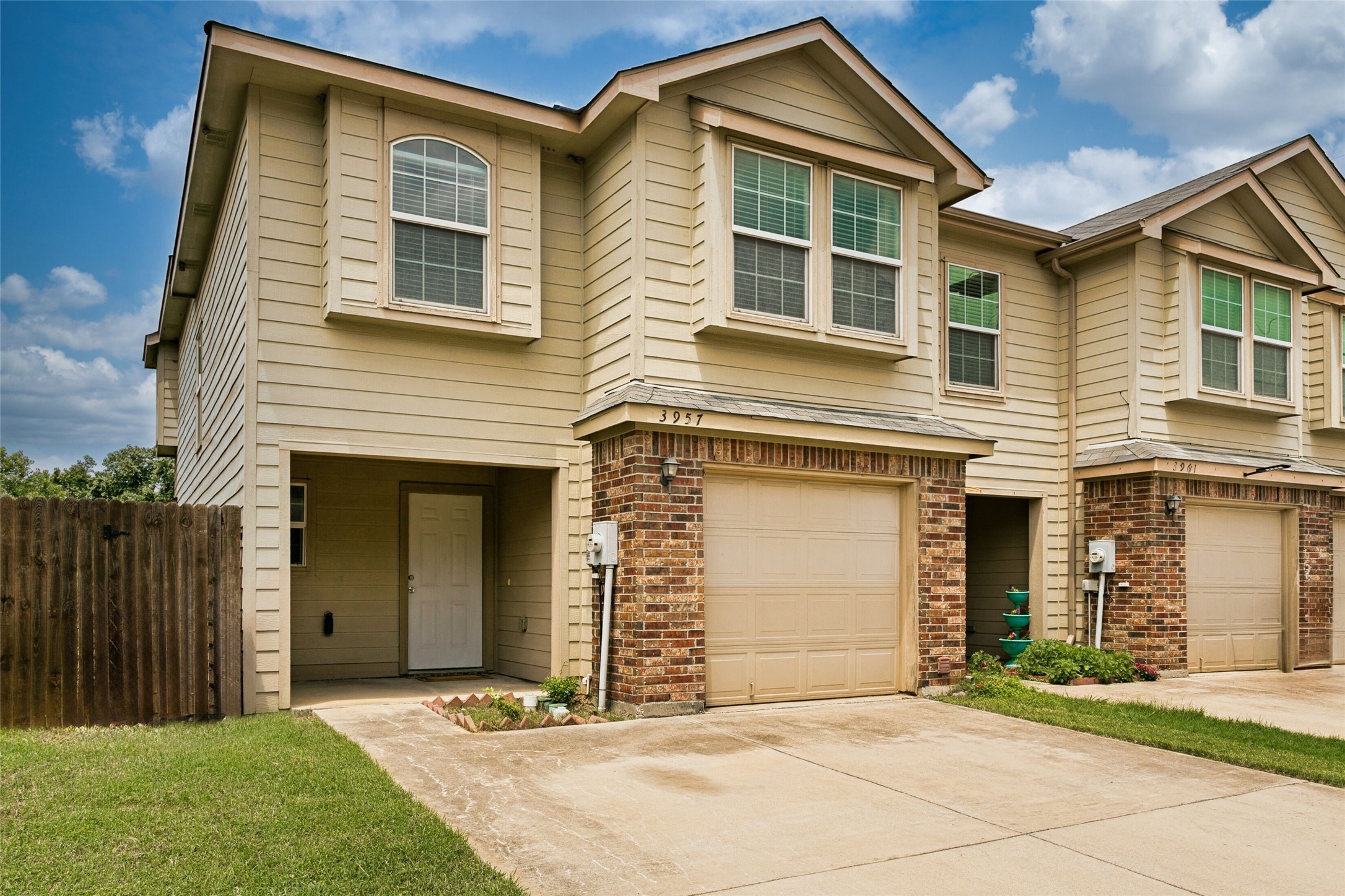 3957 Vista Mar Drive Fort Worth TX 76040