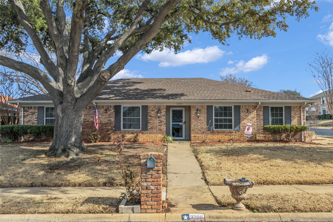3200 Princess Street Bedford TX 76021