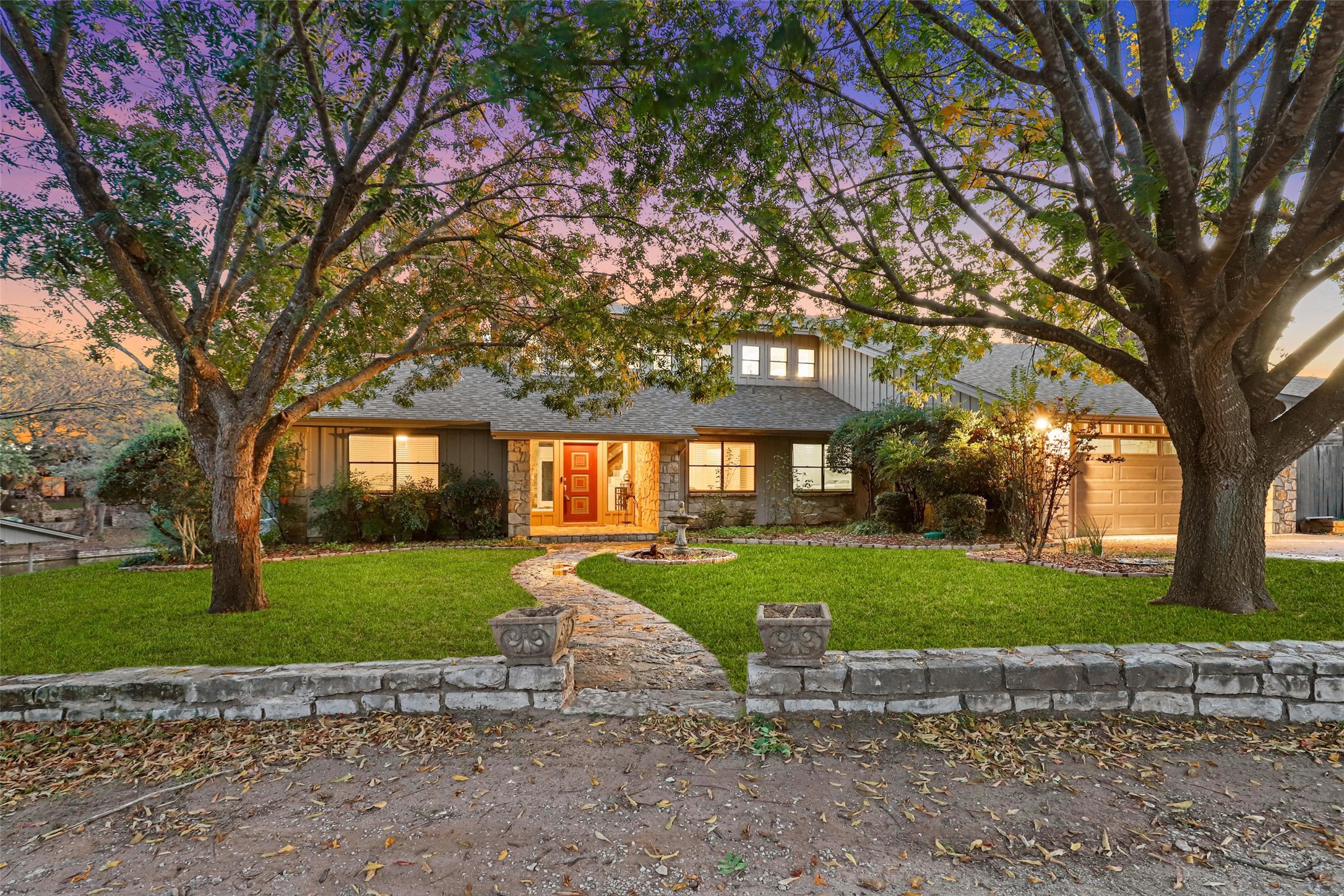 603 Casas Del Norte Court Granbury TX 76049