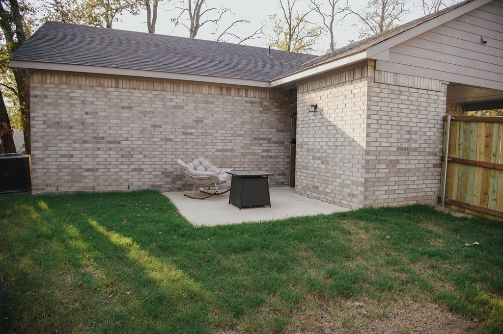 1041 Hillburn Drive West Tawakoni TX 75474