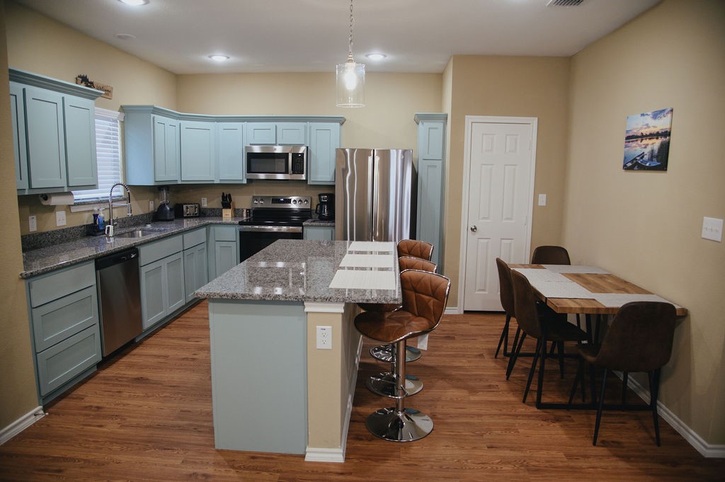 1041 Hillburn Drive West Tawakoni TX 75474