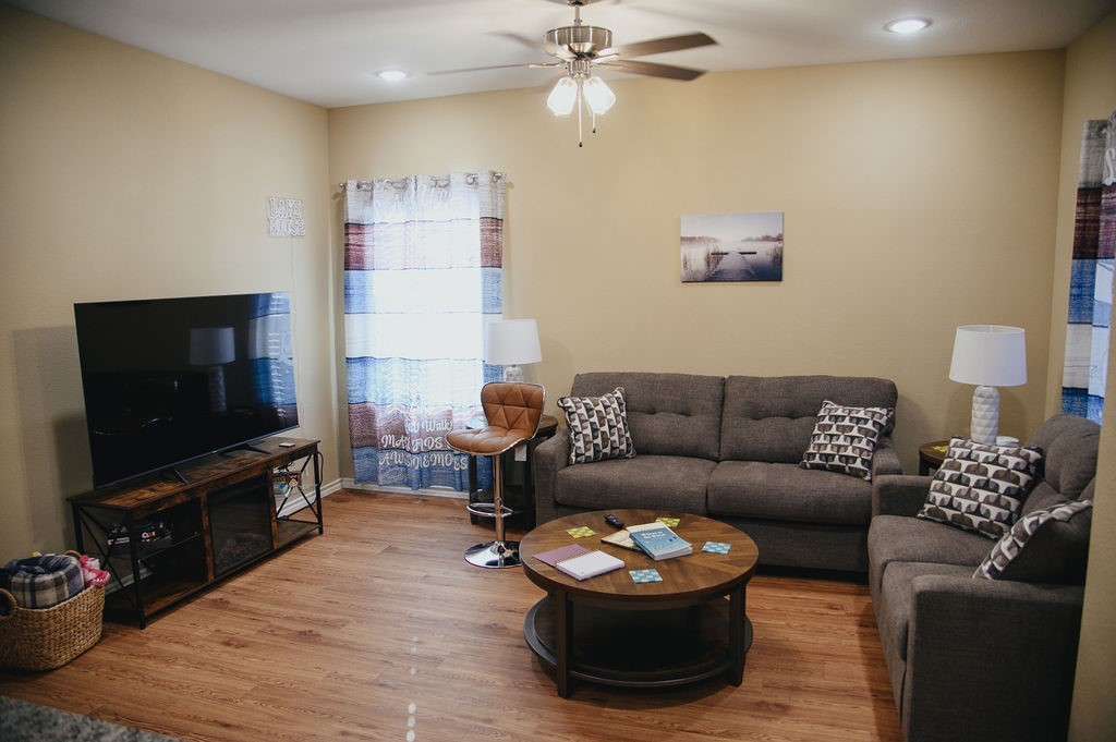 1041 Hillburn Drive West Tawakoni TX 75474