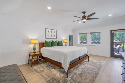 3288 Lakenheath Place Dallas TX 75204