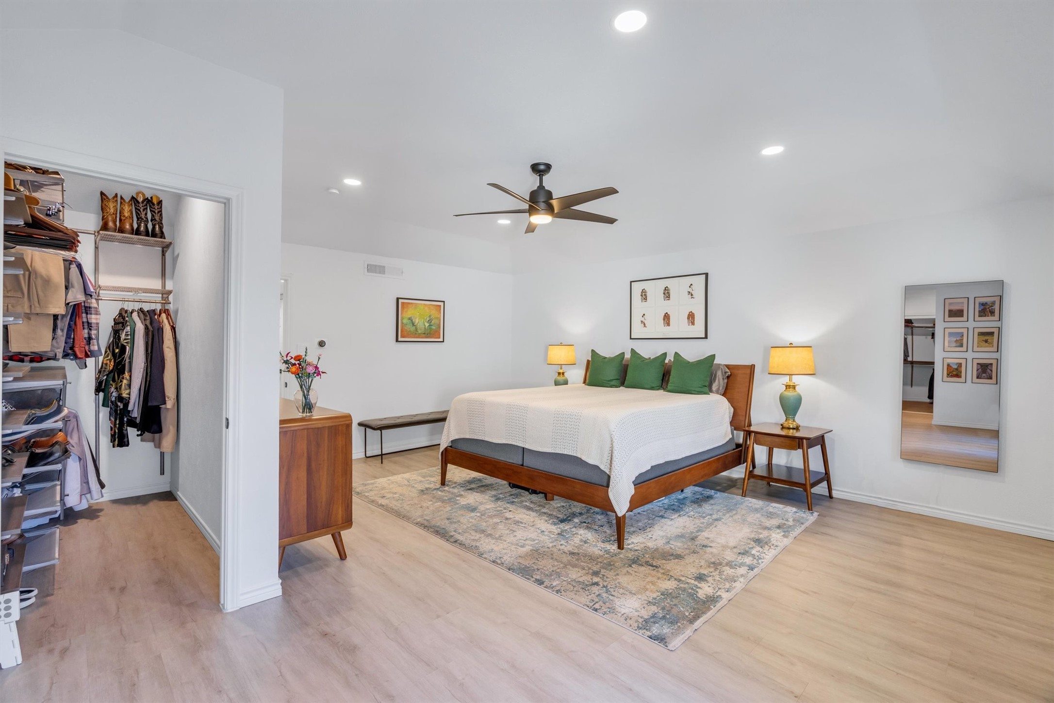 3288 Lakenheath Place Dallas TX 75204