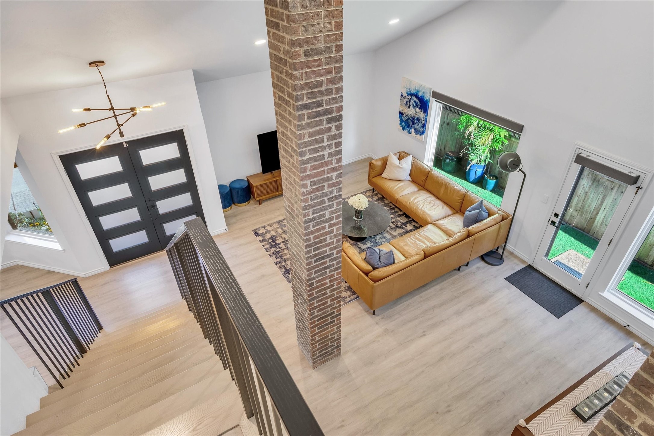 3288 Lakenheath Place Dallas TX 75204