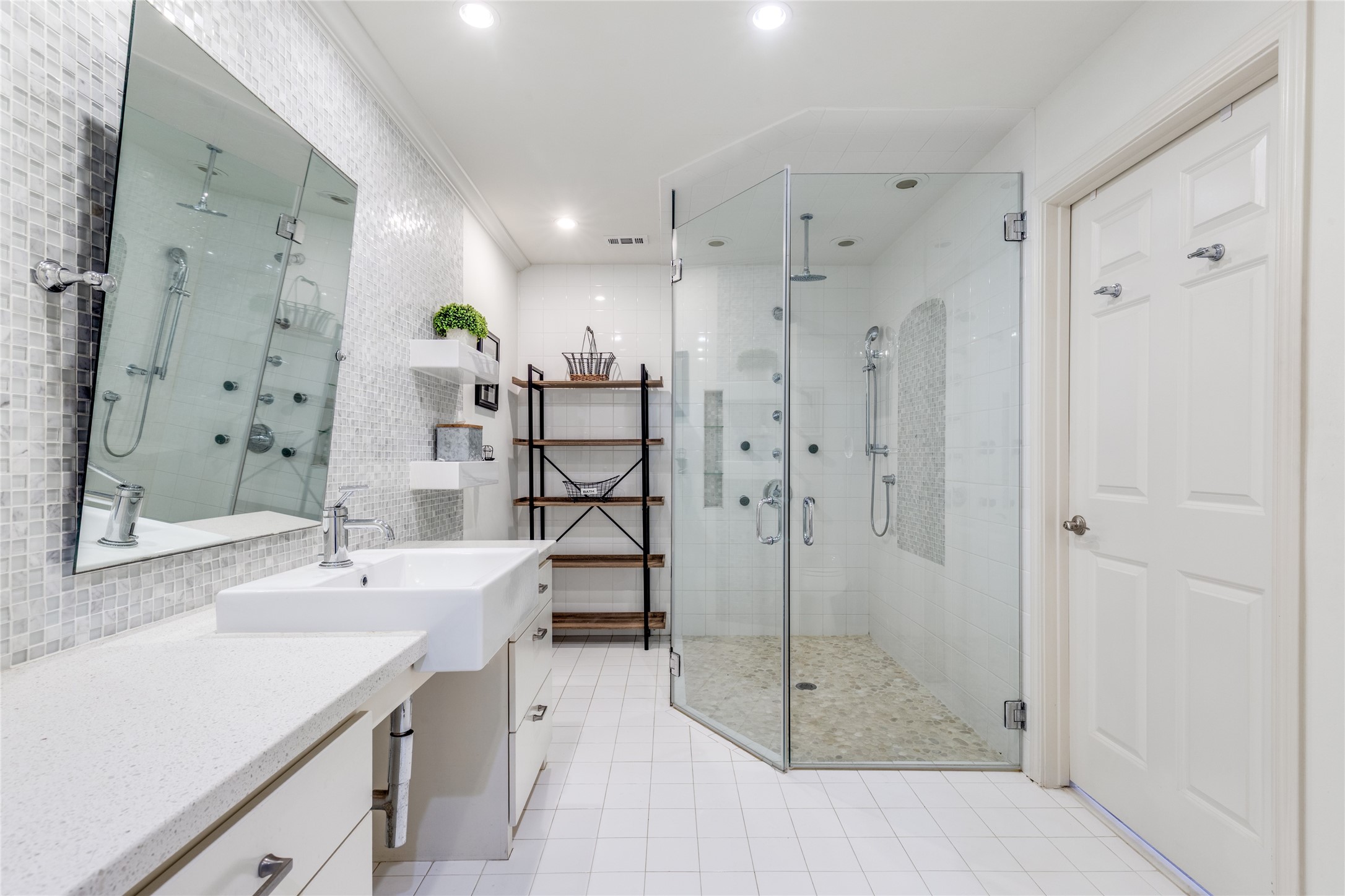 1532 Windsor Forest Trail Keller TX 76262