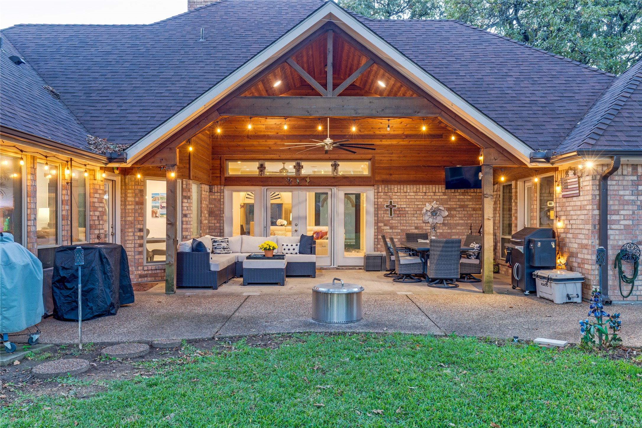 1532 Windsor Forest Trail Keller TX 76262