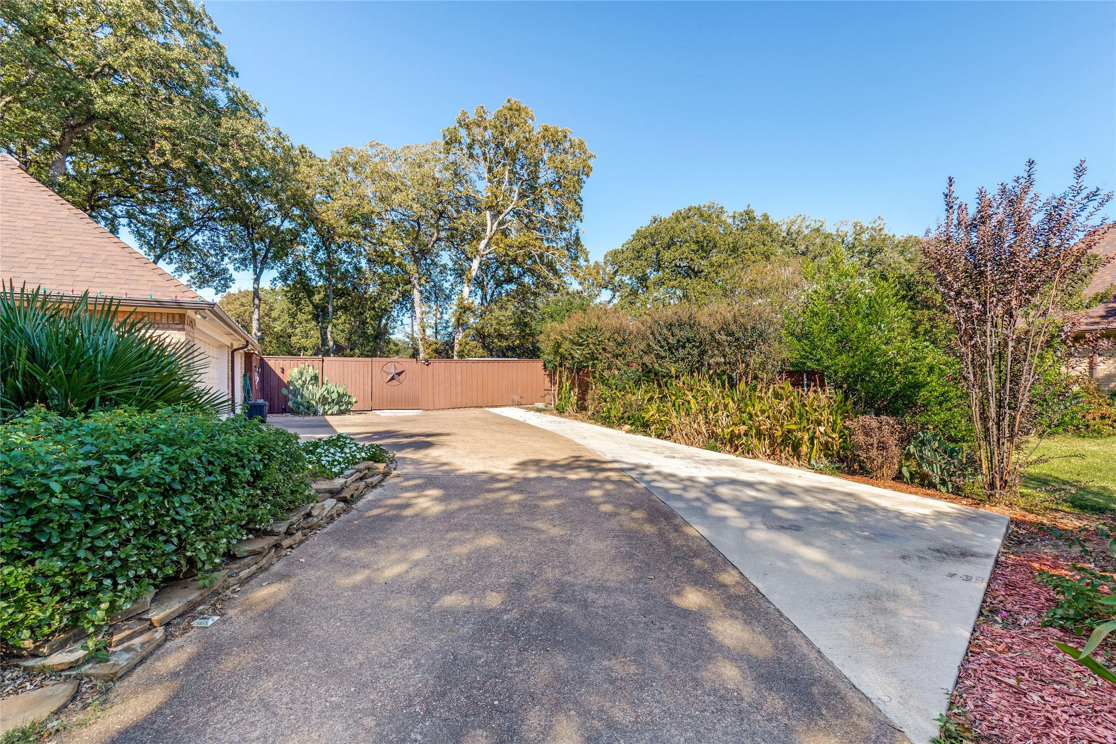 1532 Windsor Forest Trail Keller TX 76262