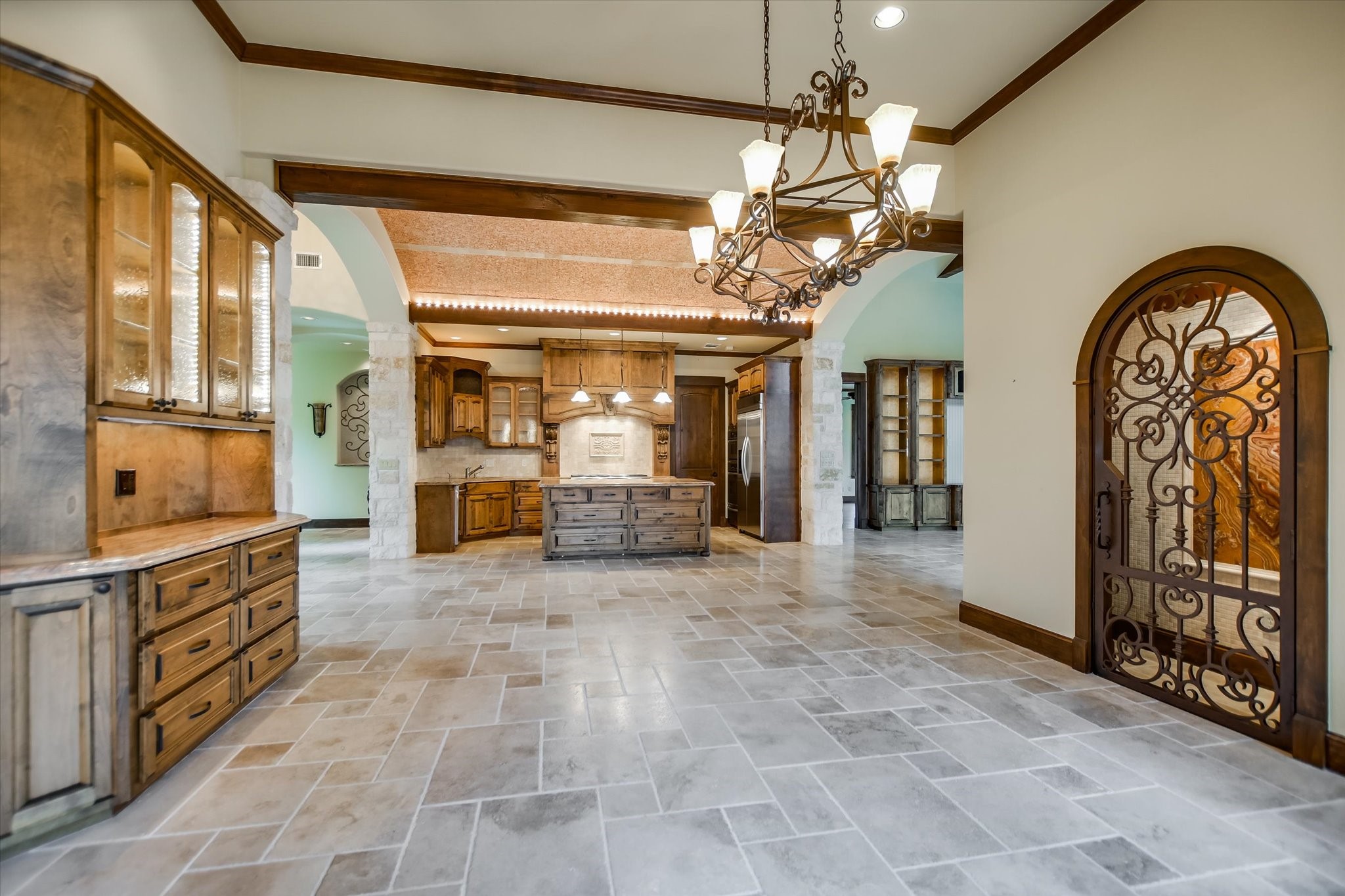 1608 Golden Nugget Horseshoe Bay TX 78657