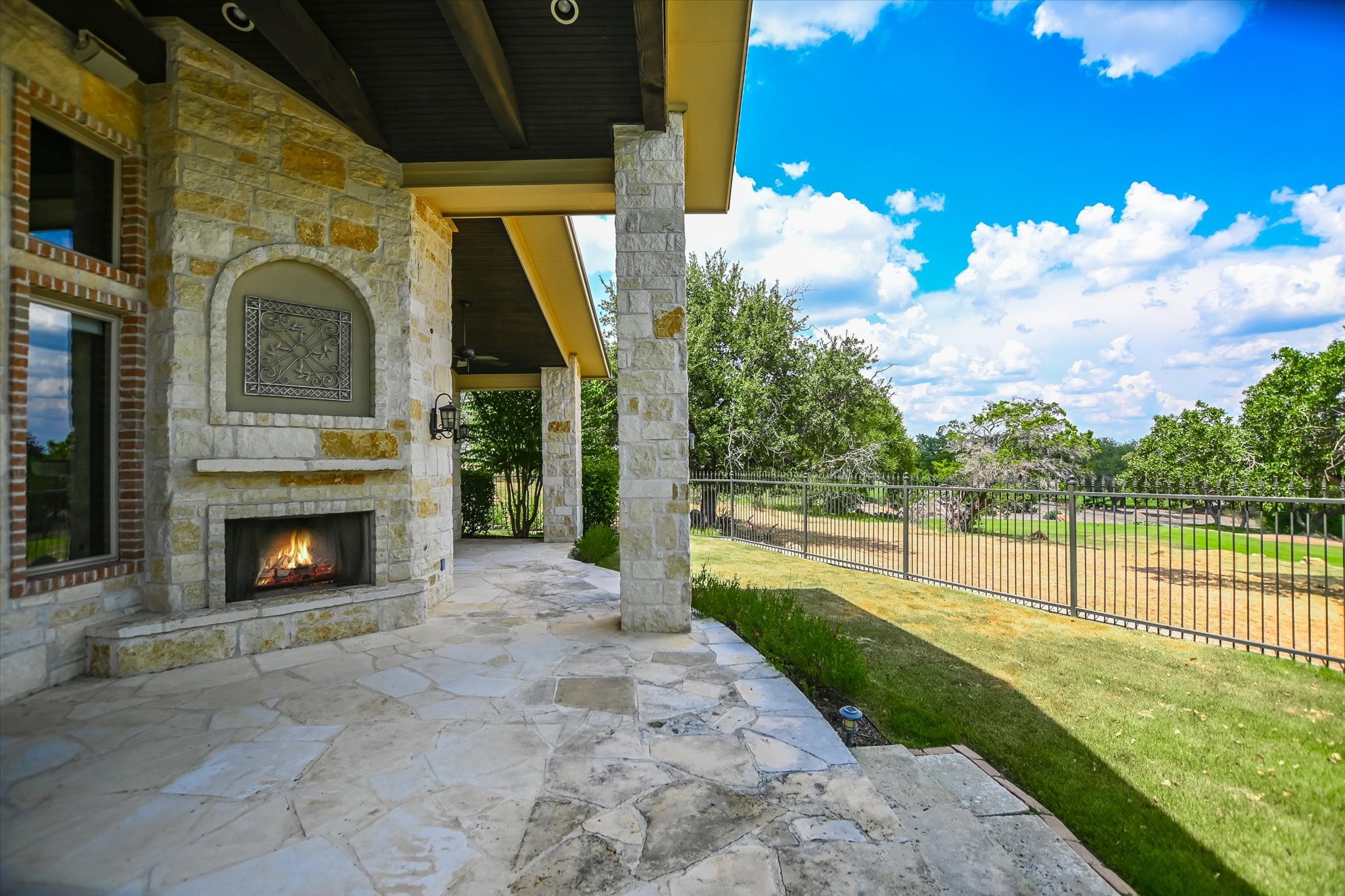 1608 Golden Nugget Horseshoe Bay TX 78657