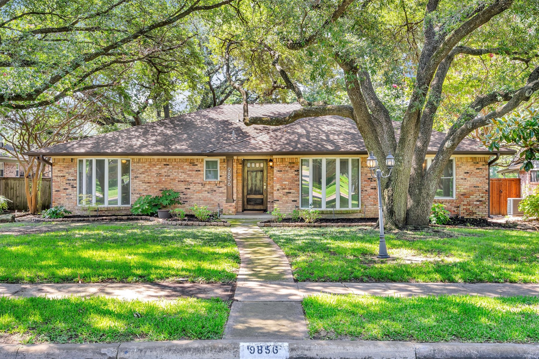9856 Shoreview Road Dallas TX 75238