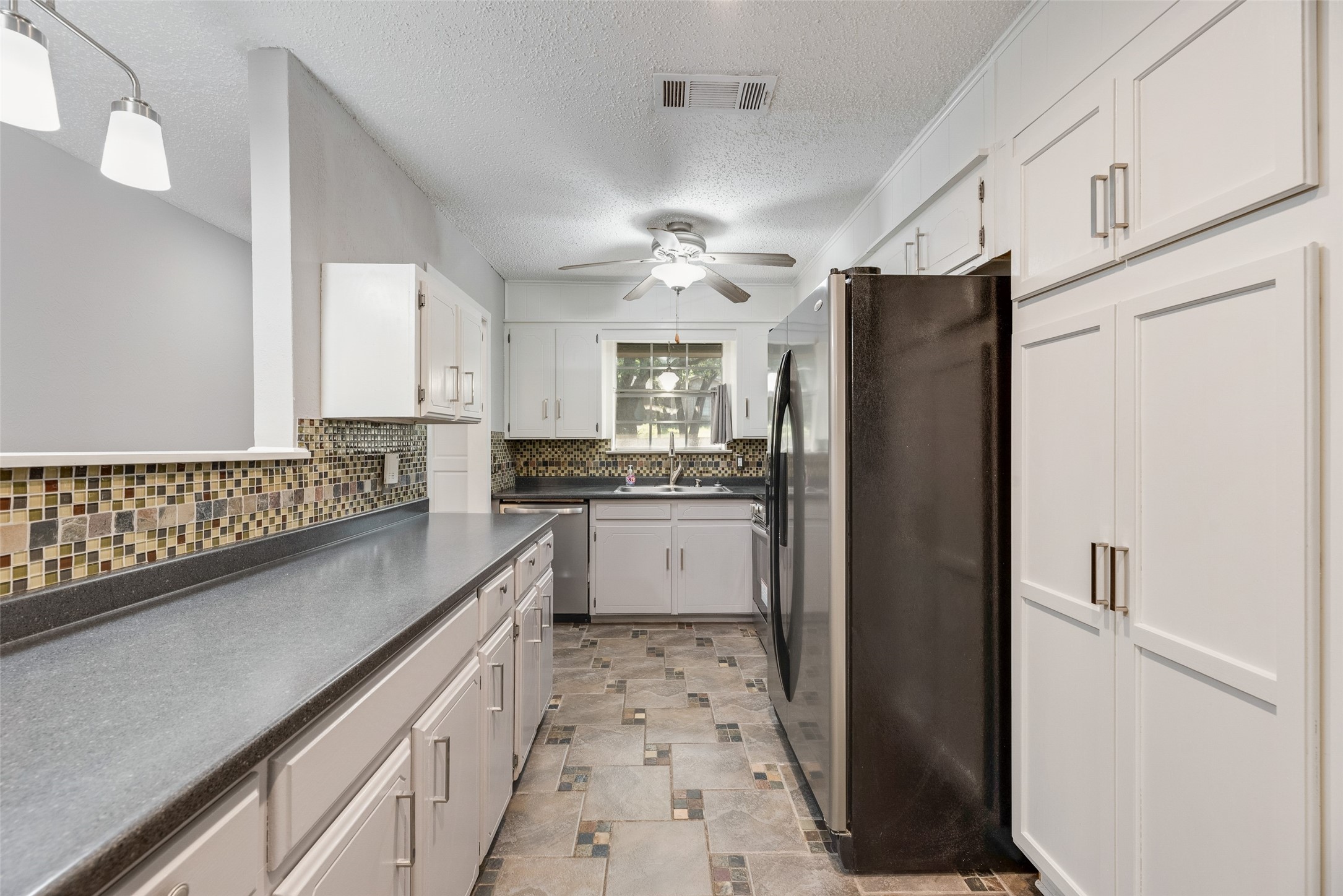 7100 Lowery Lane North Richland Hills TX 76182
