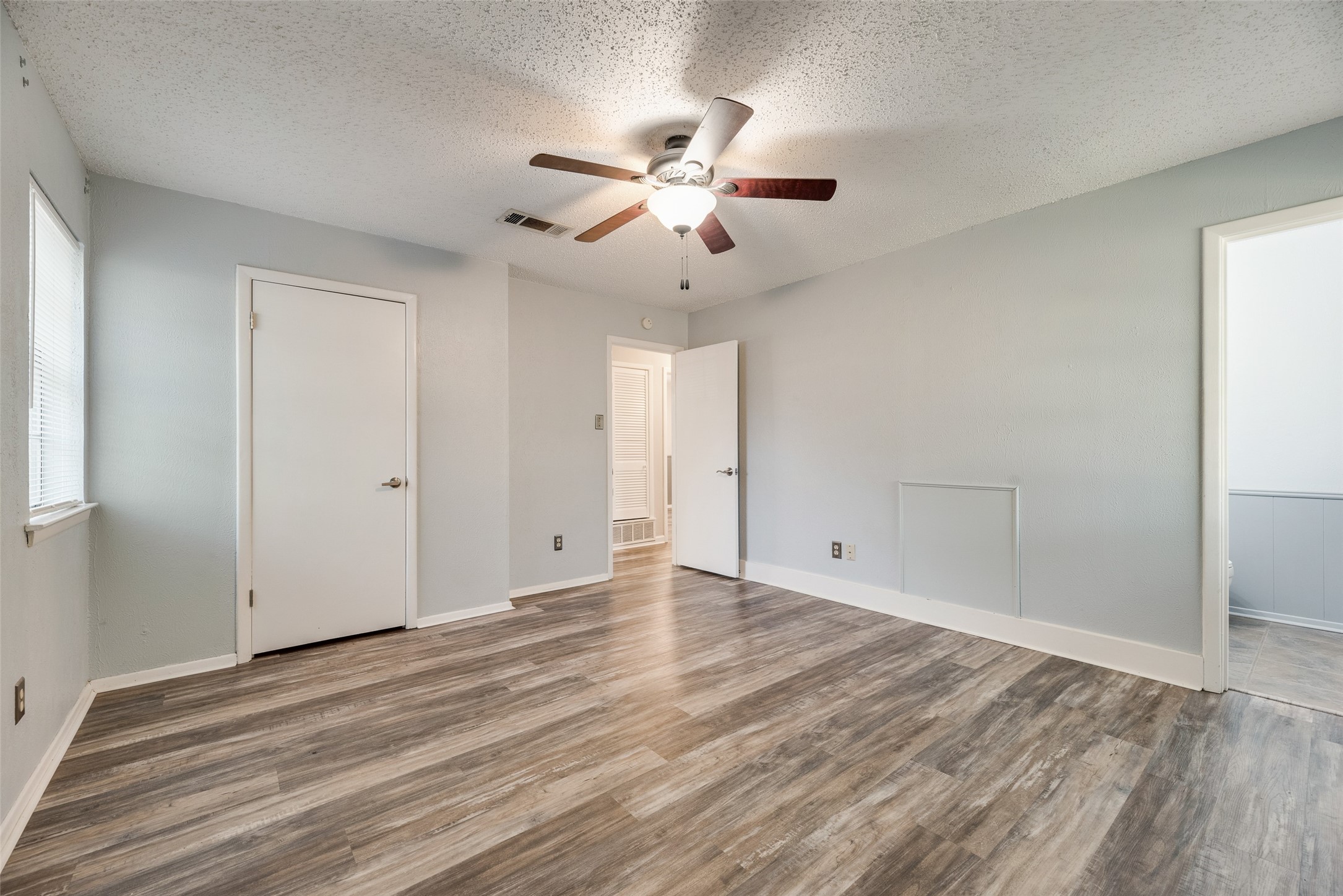 7100 Lowery Lane North Richland Hills TX 76182