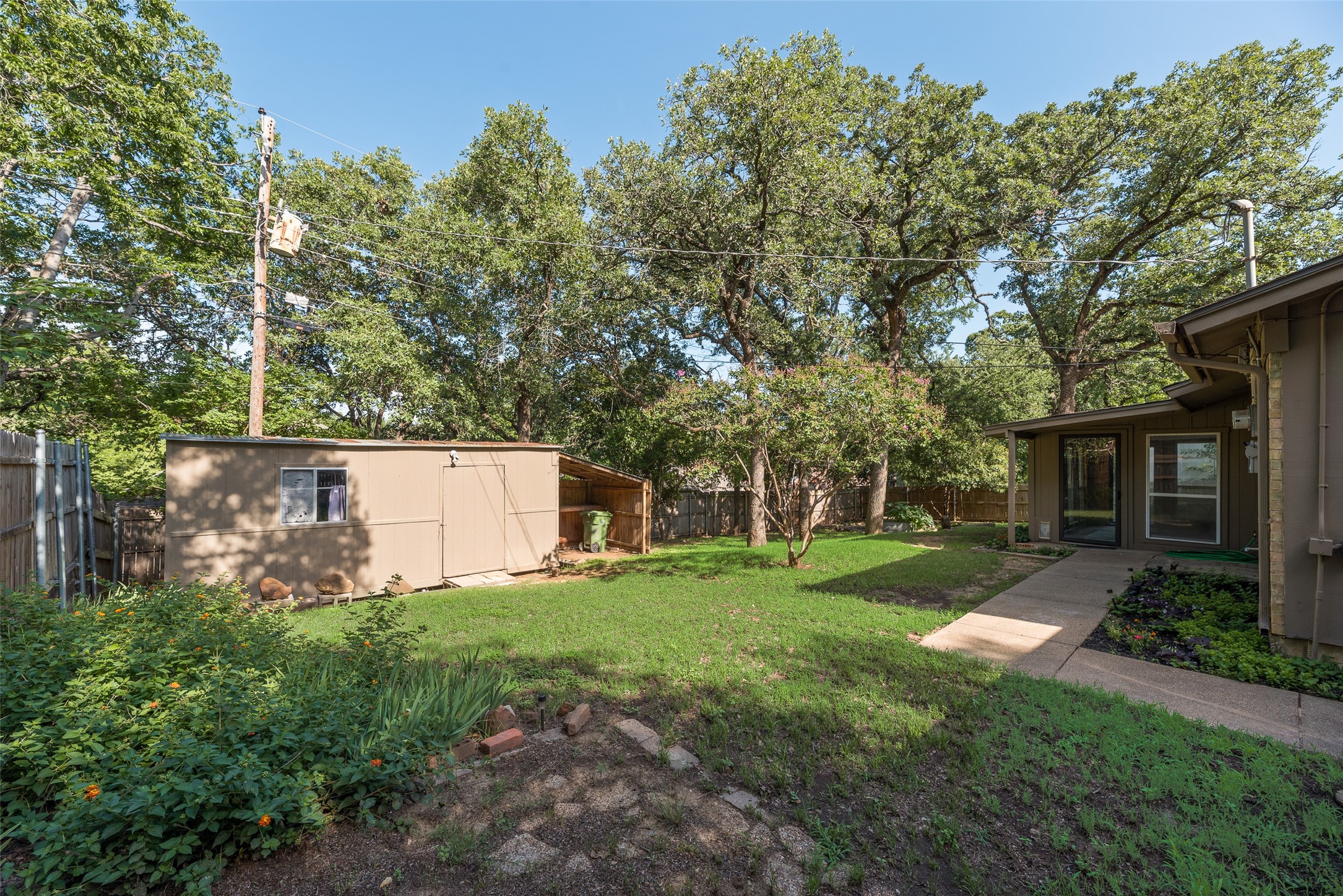 7100 Lowery Lane North Richland Hills TX 76182