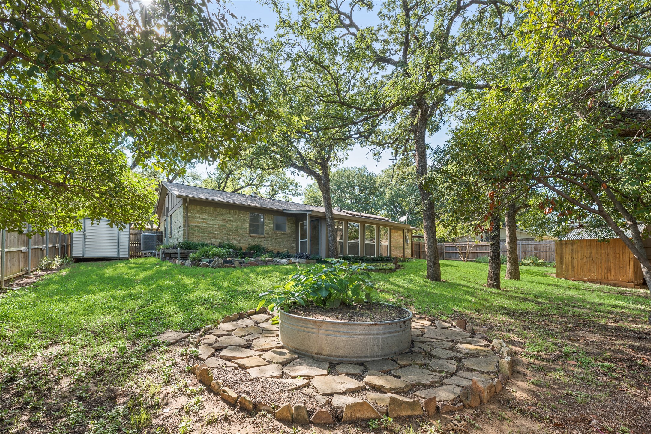 7100 Lowery Lane North Richland Hills TX 76182