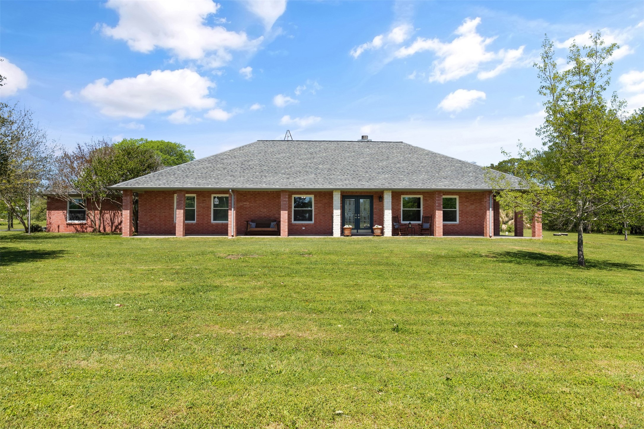 833 Quail Park Lane Cleburne TX 76031