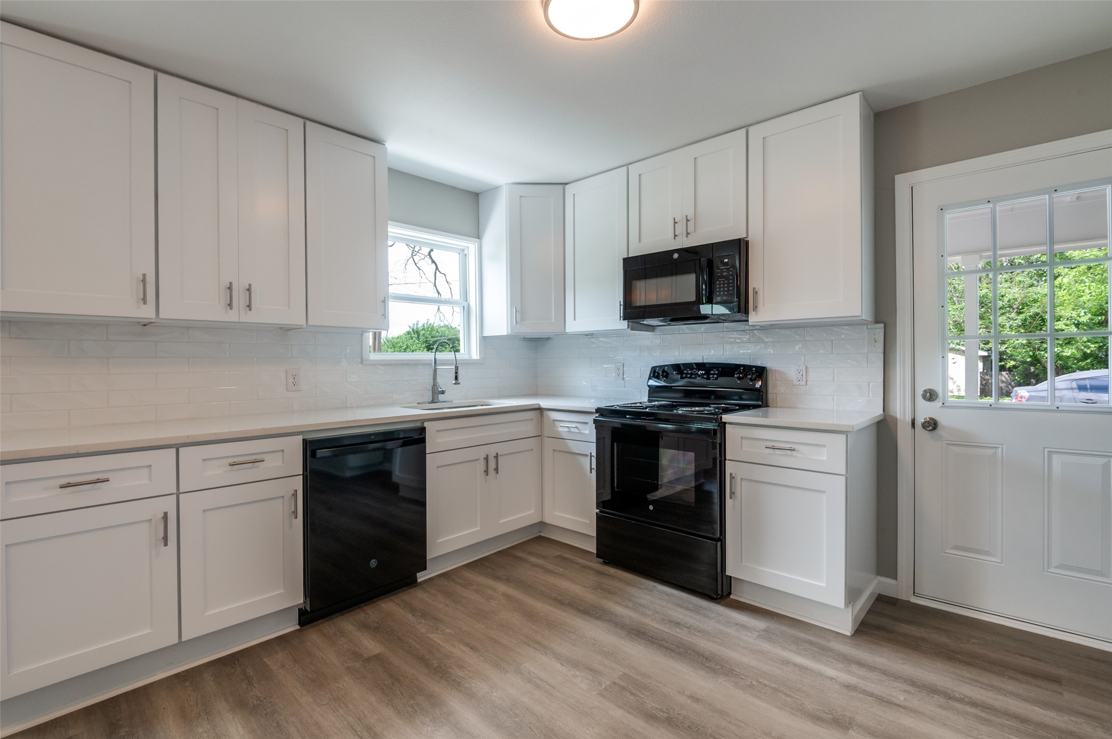210 W Shelton Street Alvarado TX 76009