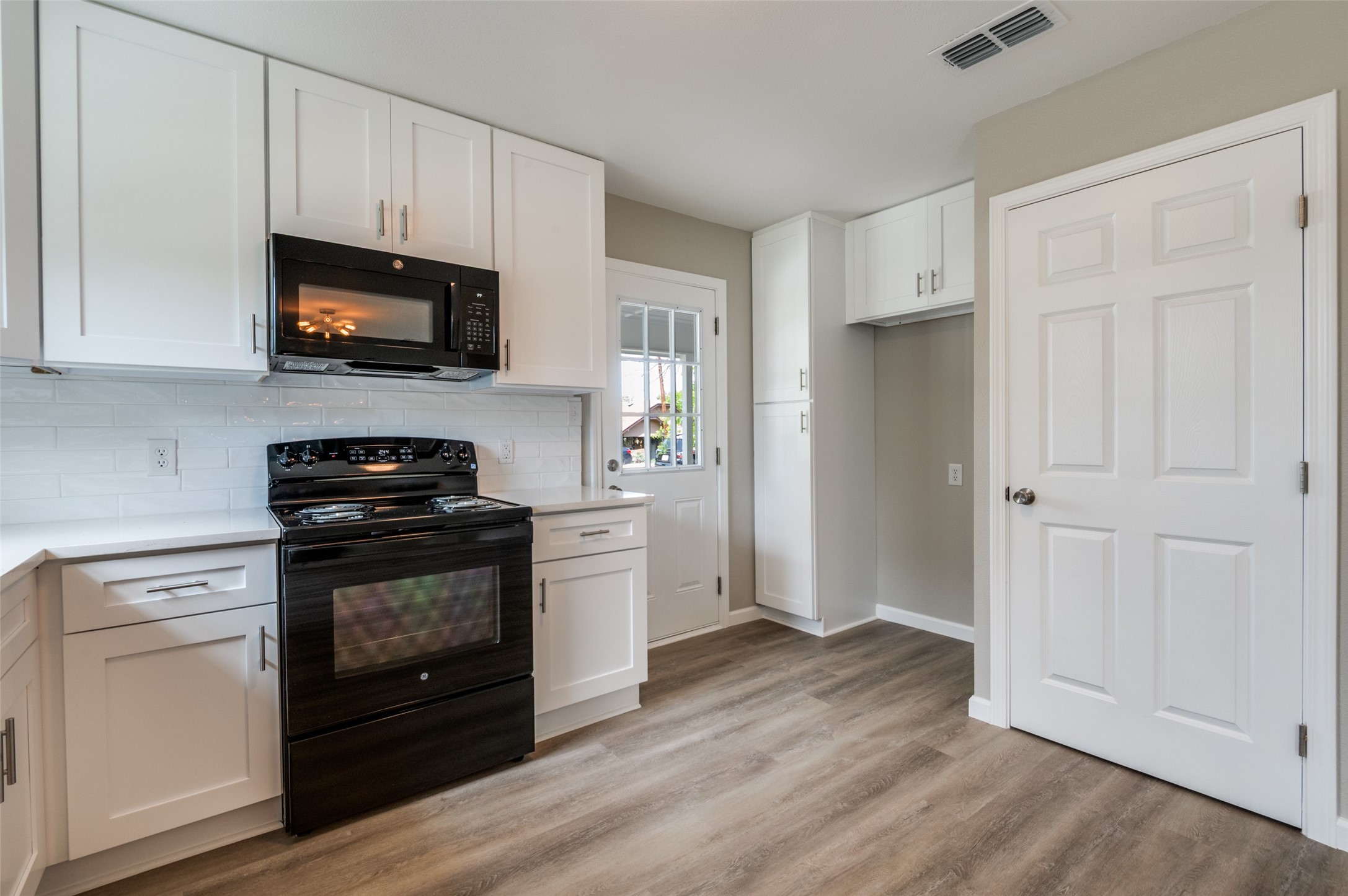 210 W Shelton Street Alvarado TX 76009