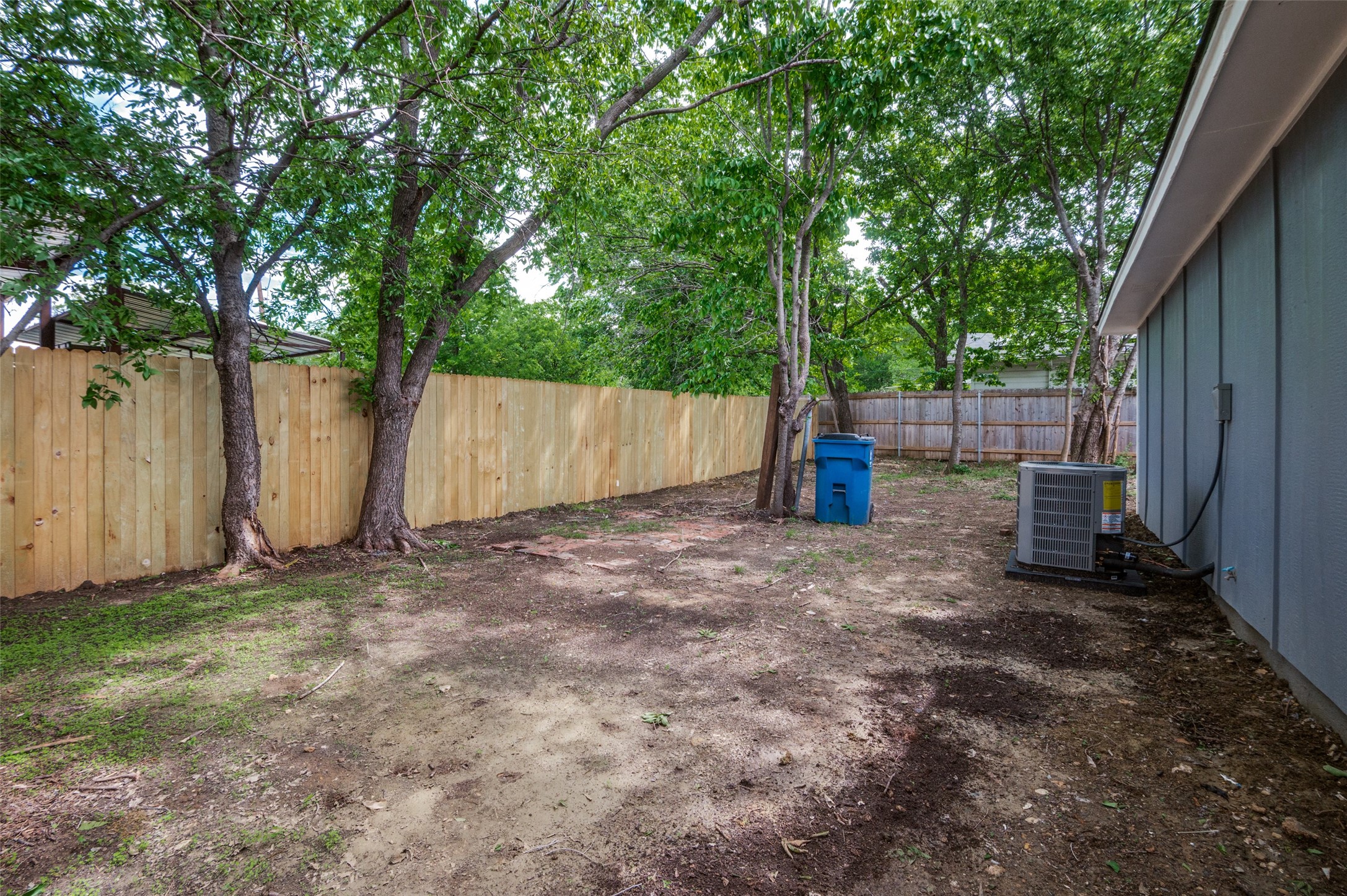 210 W Shelton Street Alvarado TX 76009