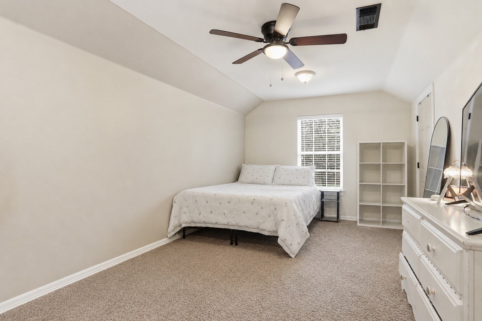 144 County Road 43400 Paris TX 75462