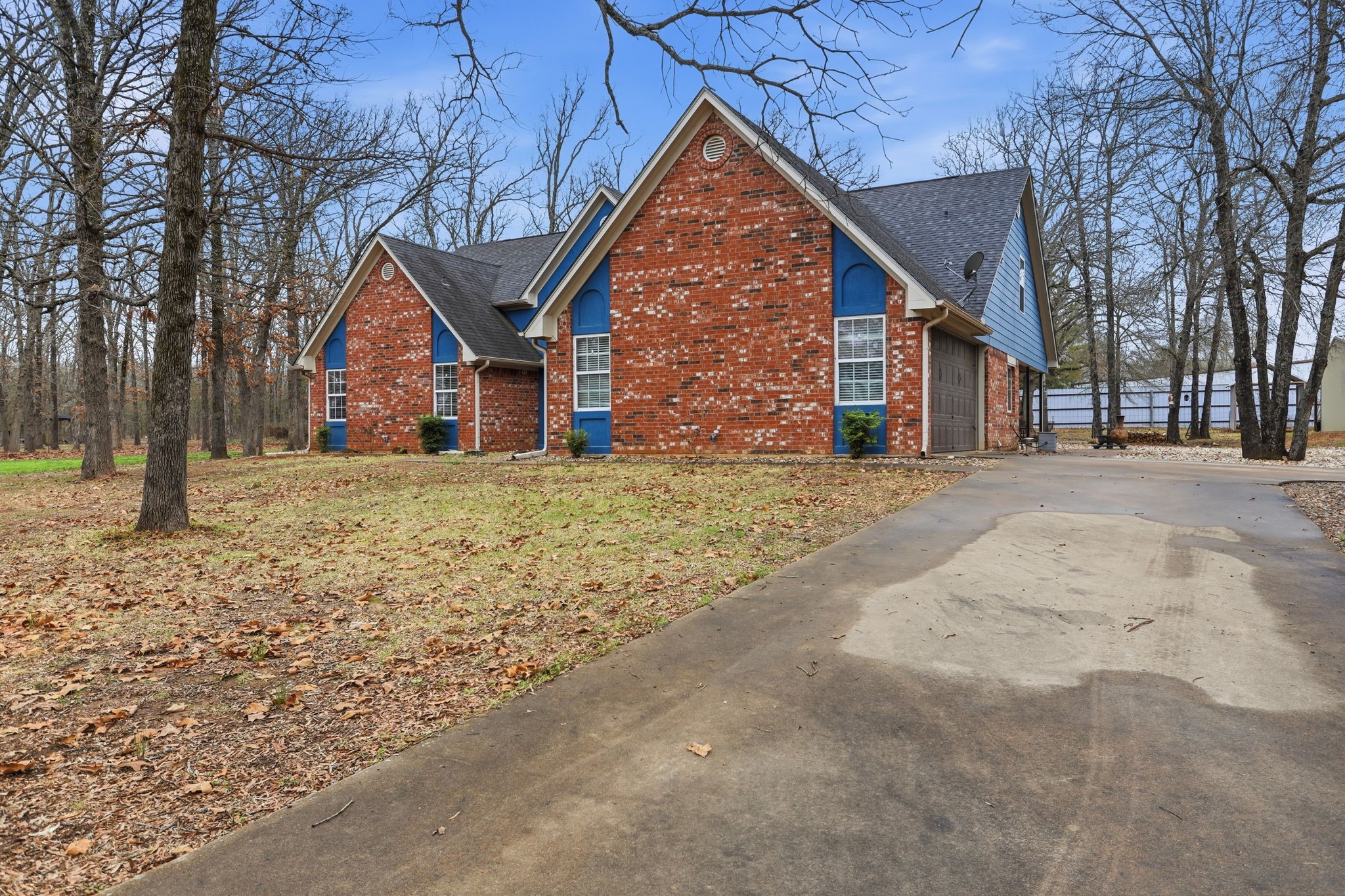 144 County Road 43400 Paris TX 75462
