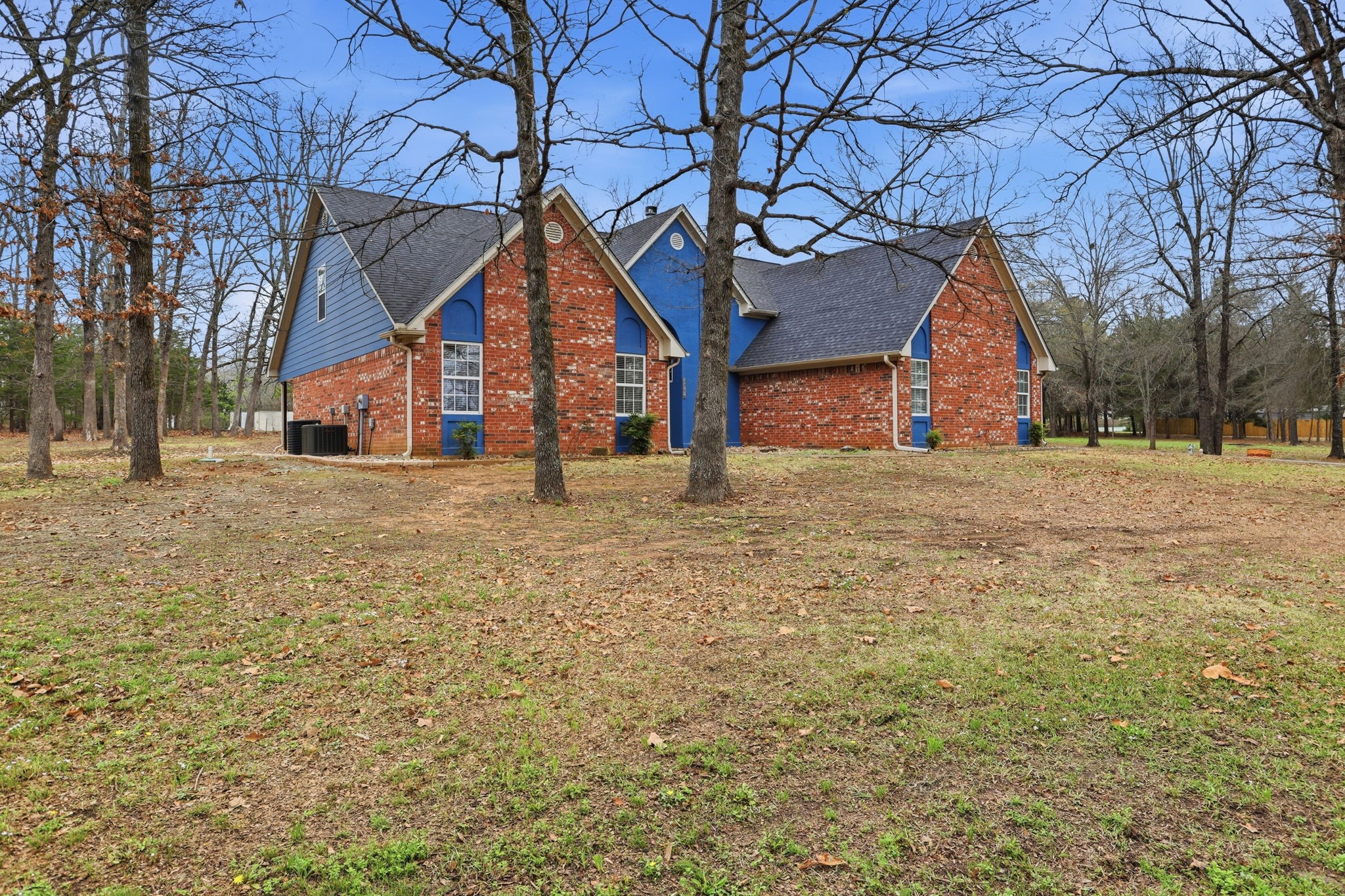 144 County Road 43400 Paris TX 75462