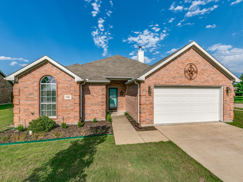 1416 N Houston Street Royse City TX 75189