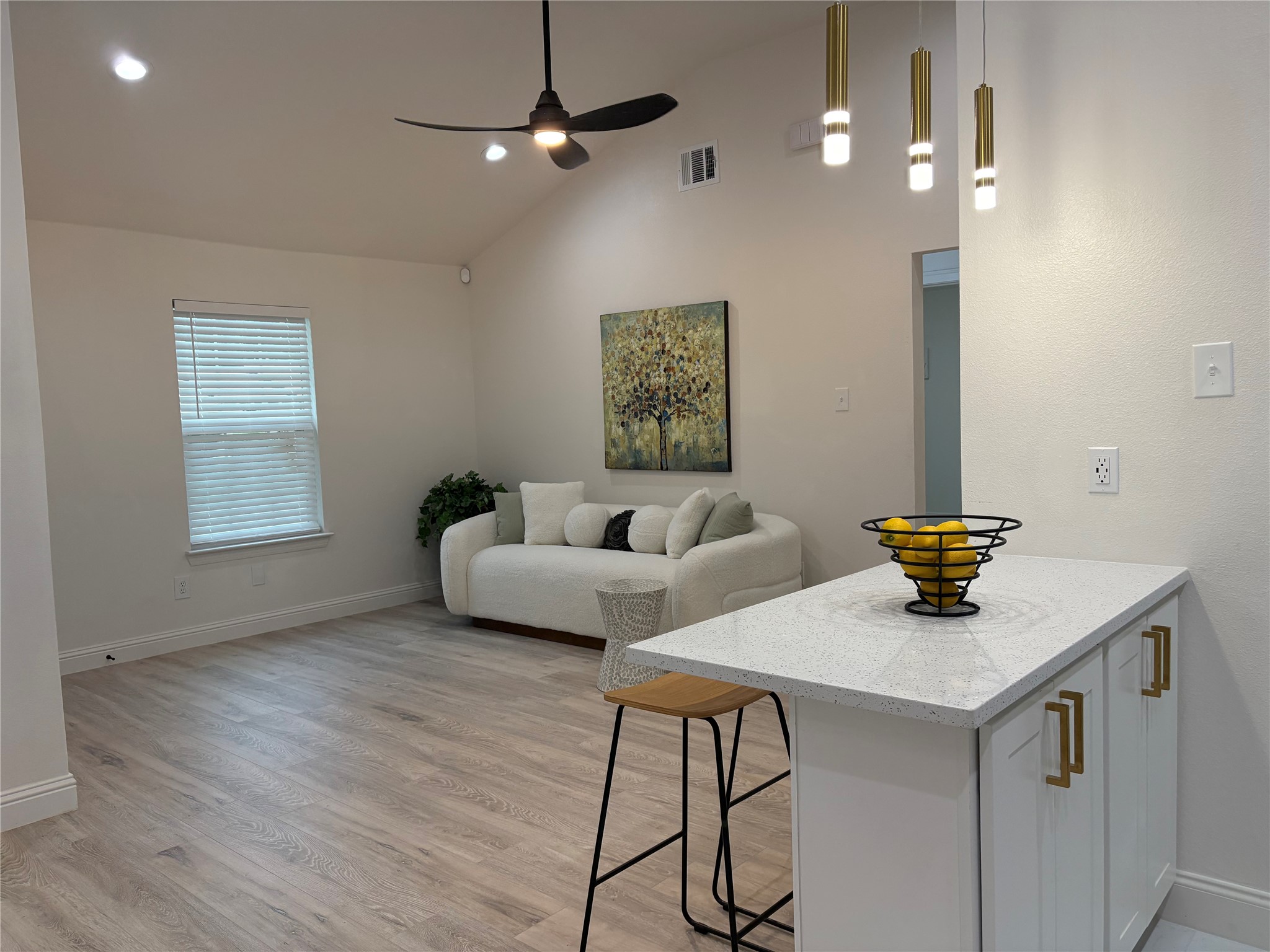 2406 Jennings Avenue Dallas TX 75216