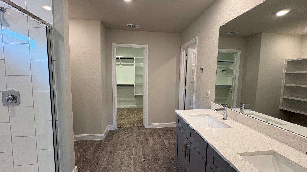 1161 Keystone Drive Granbury TX 76048