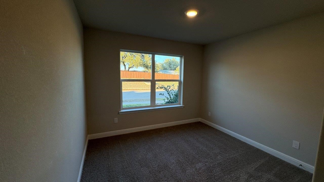 1161 Keystone Drive Granbury TX 76048