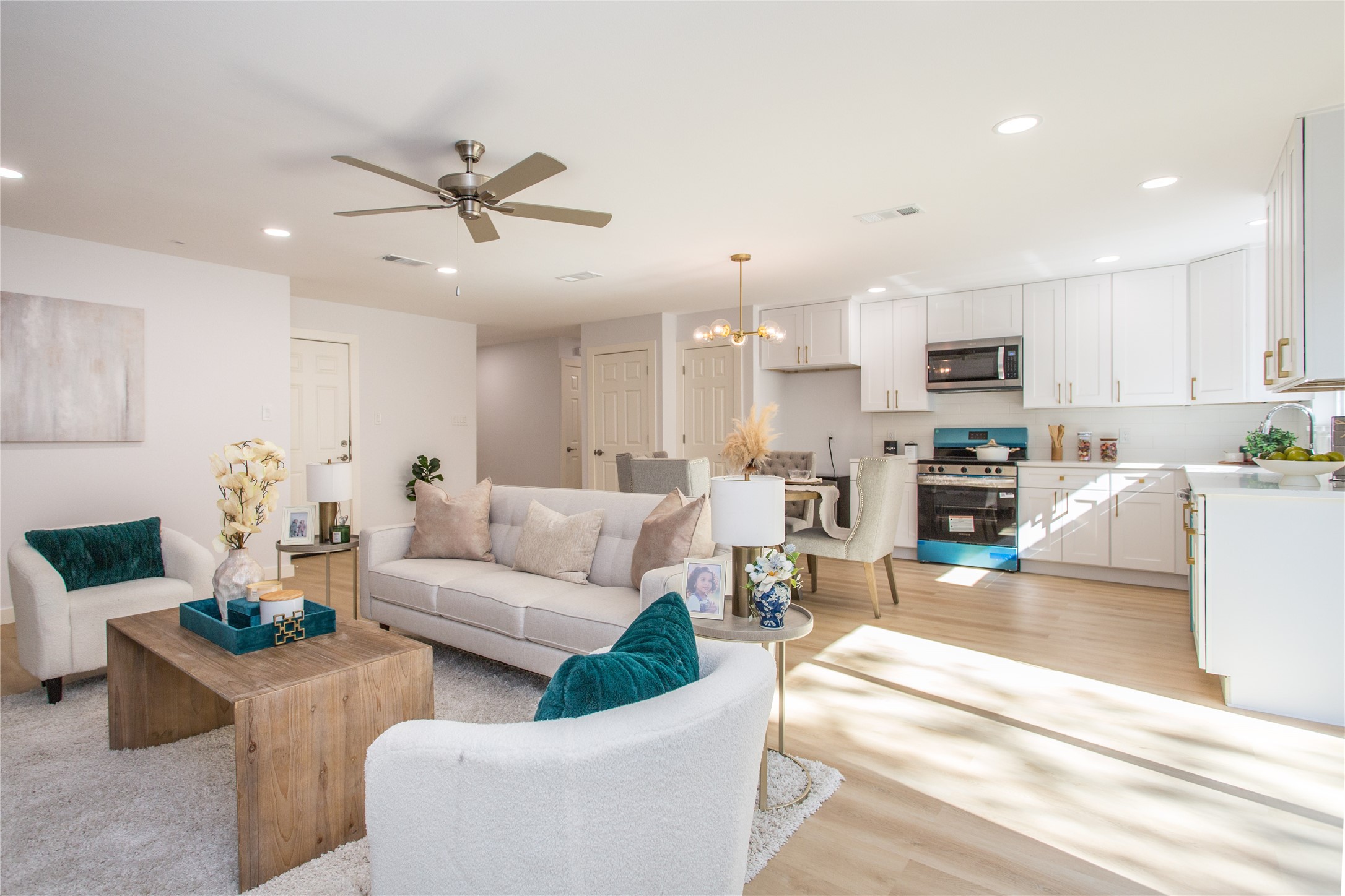 1317 California Trail Grand Prairie TX 75052