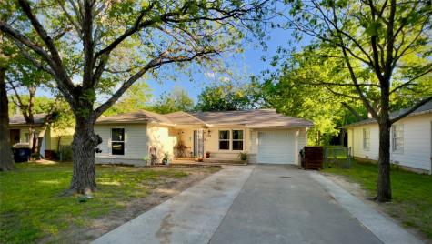 1003 Emery Street Denton TX 76201