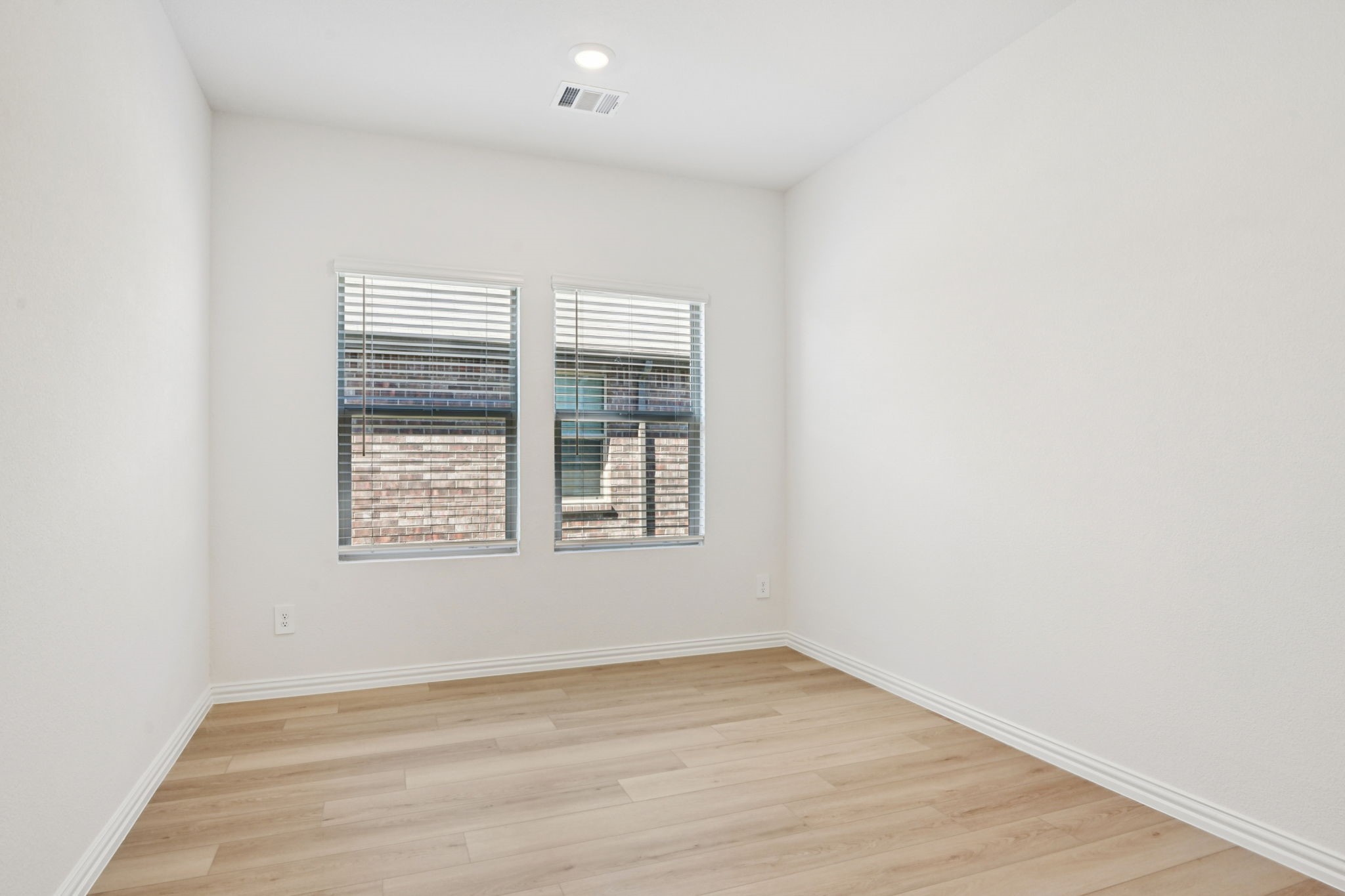 2210 Mustang Way Seagoville TX 75159