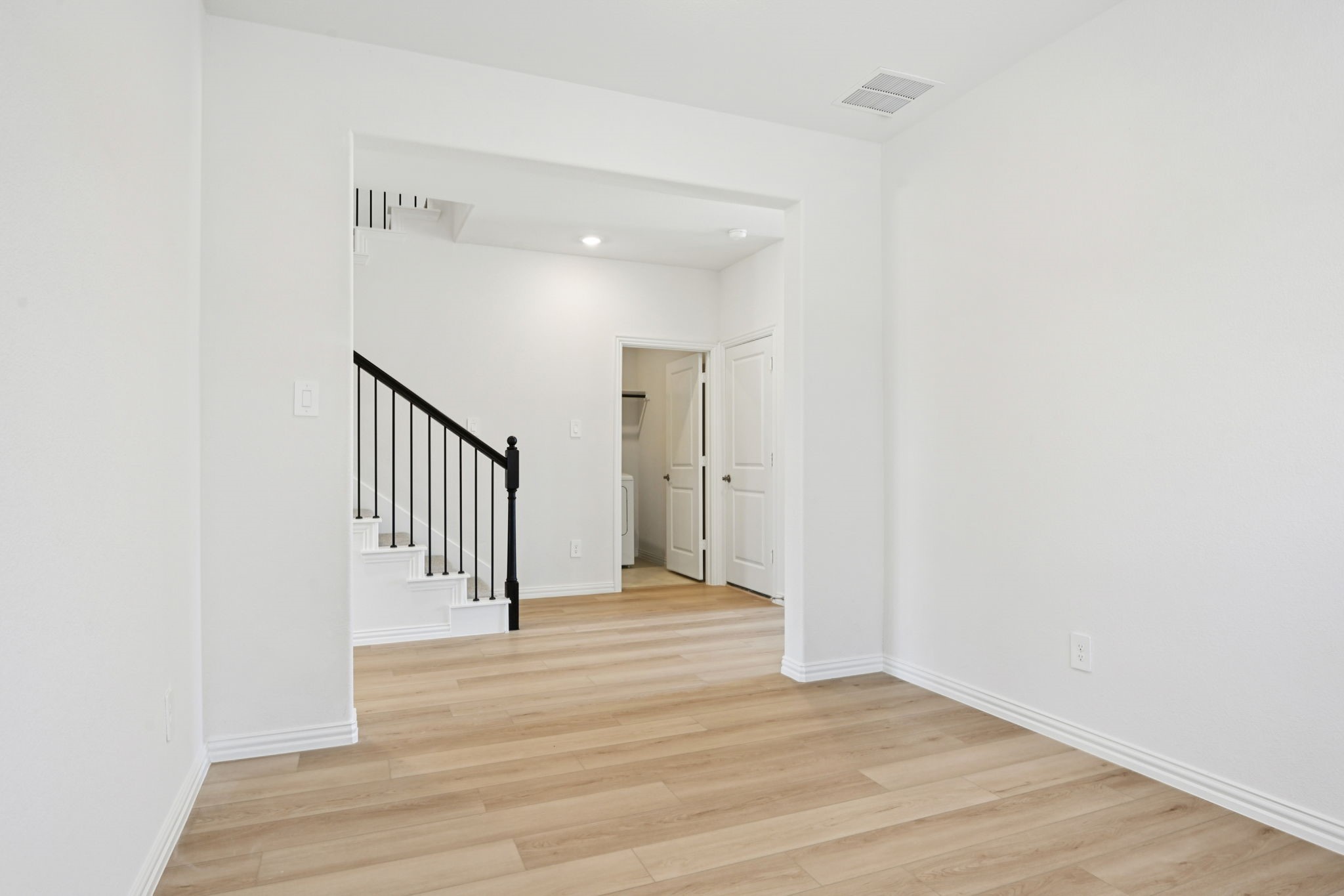 2210 Mustang Way Seagoville TX 75159