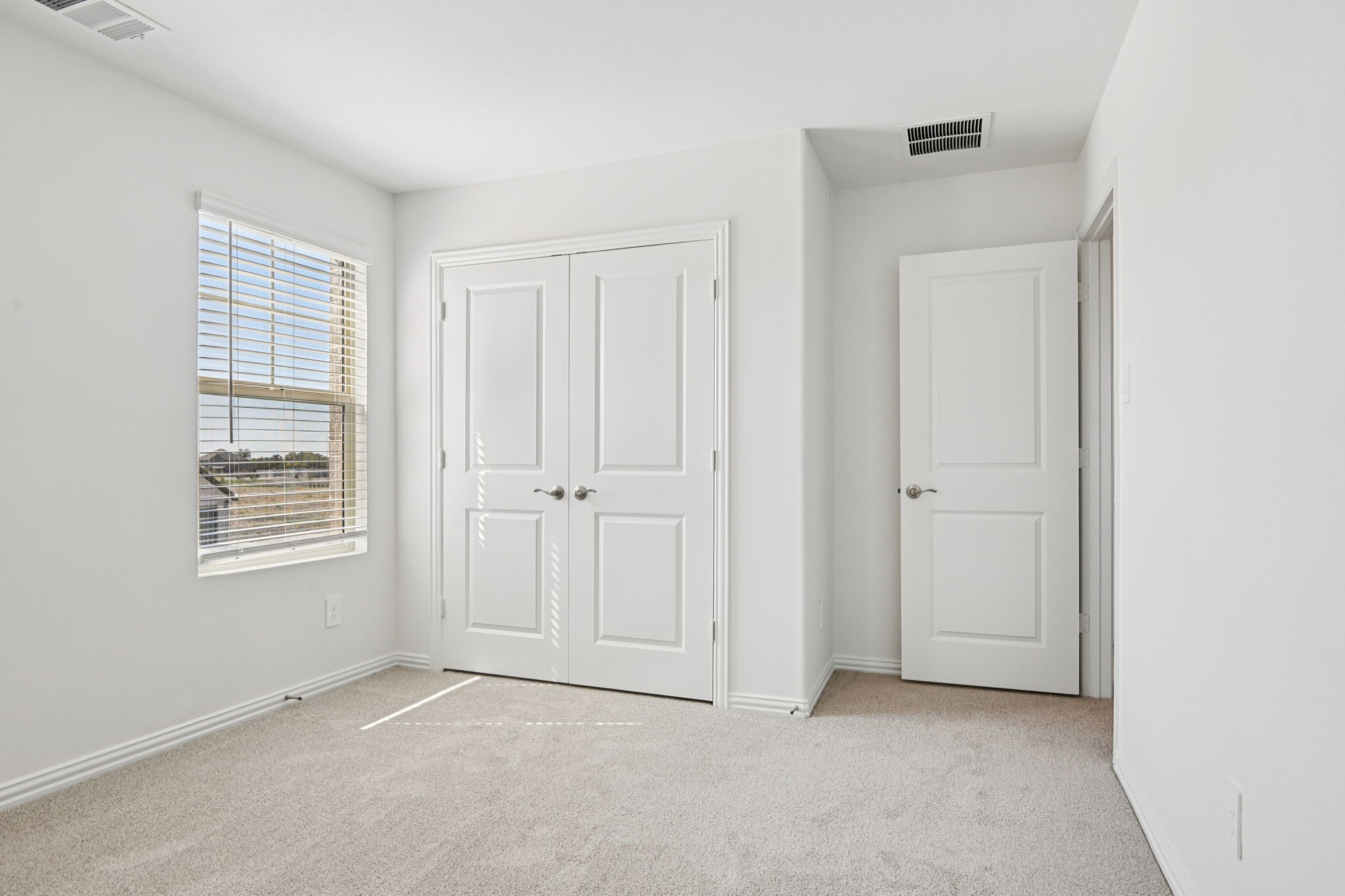 2210 Mustang Way Seagoville TX 75159