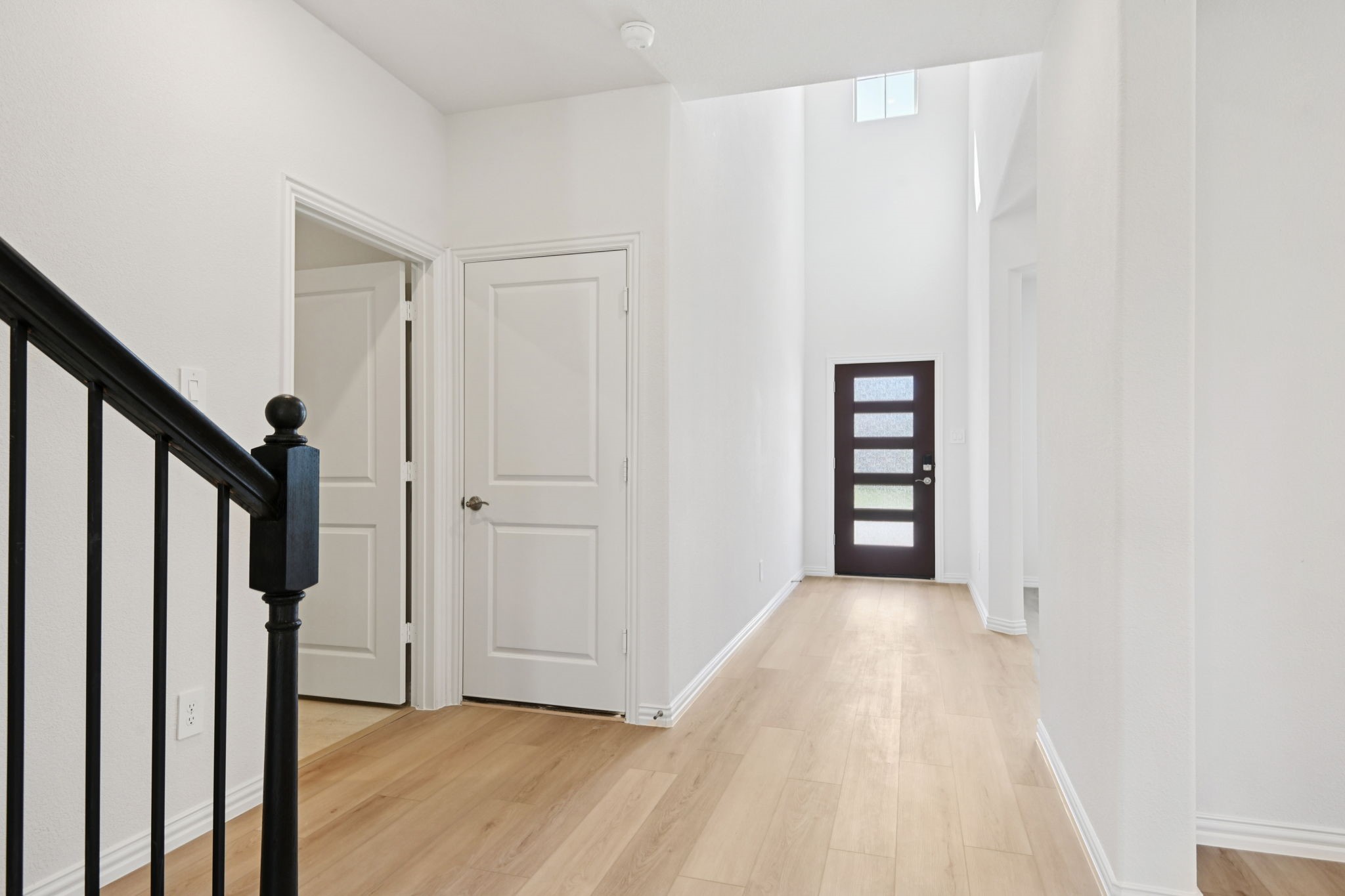 2210 Mustang Way Seagoville TX 75159