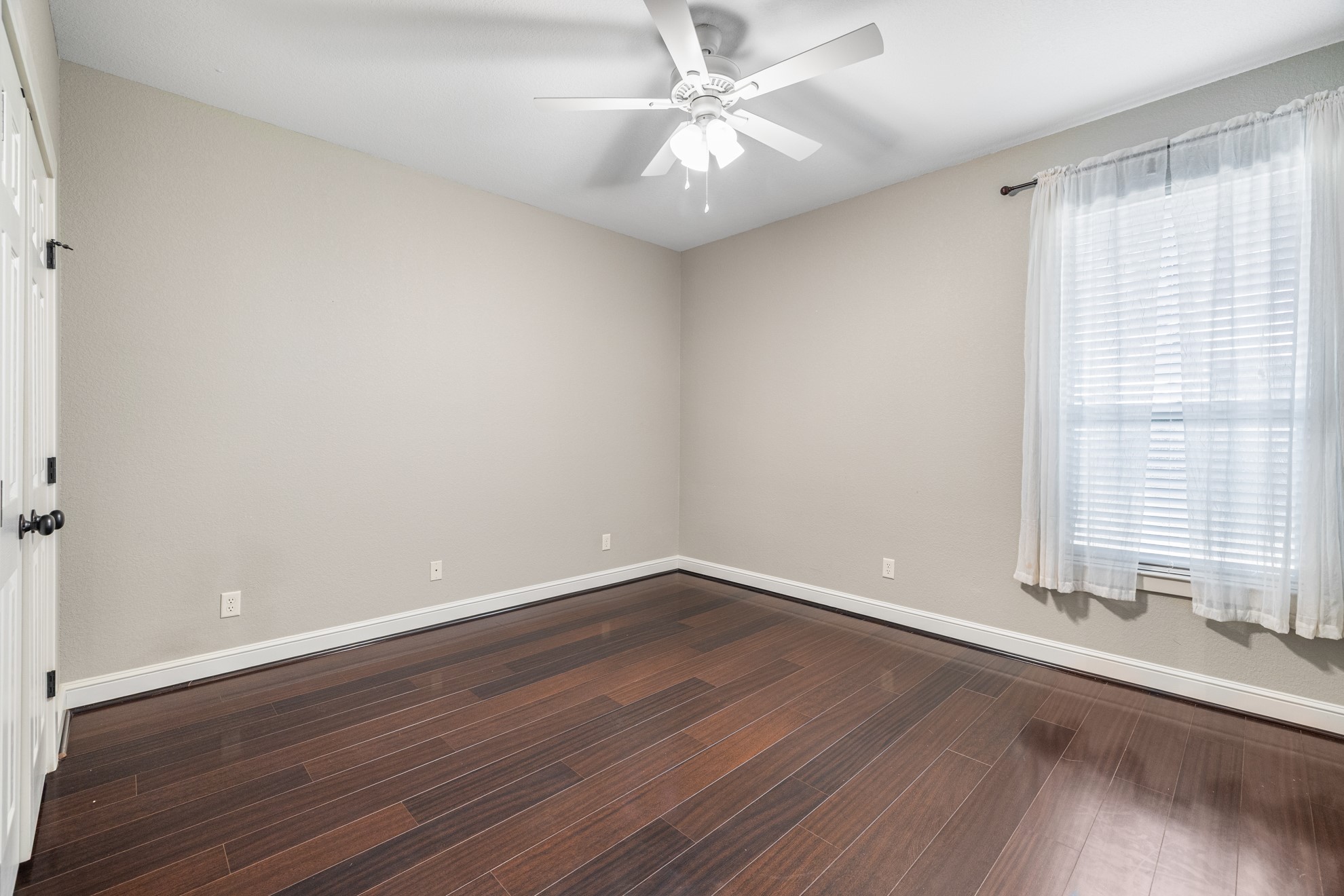 2123 Austins Circle Tool TX 75143