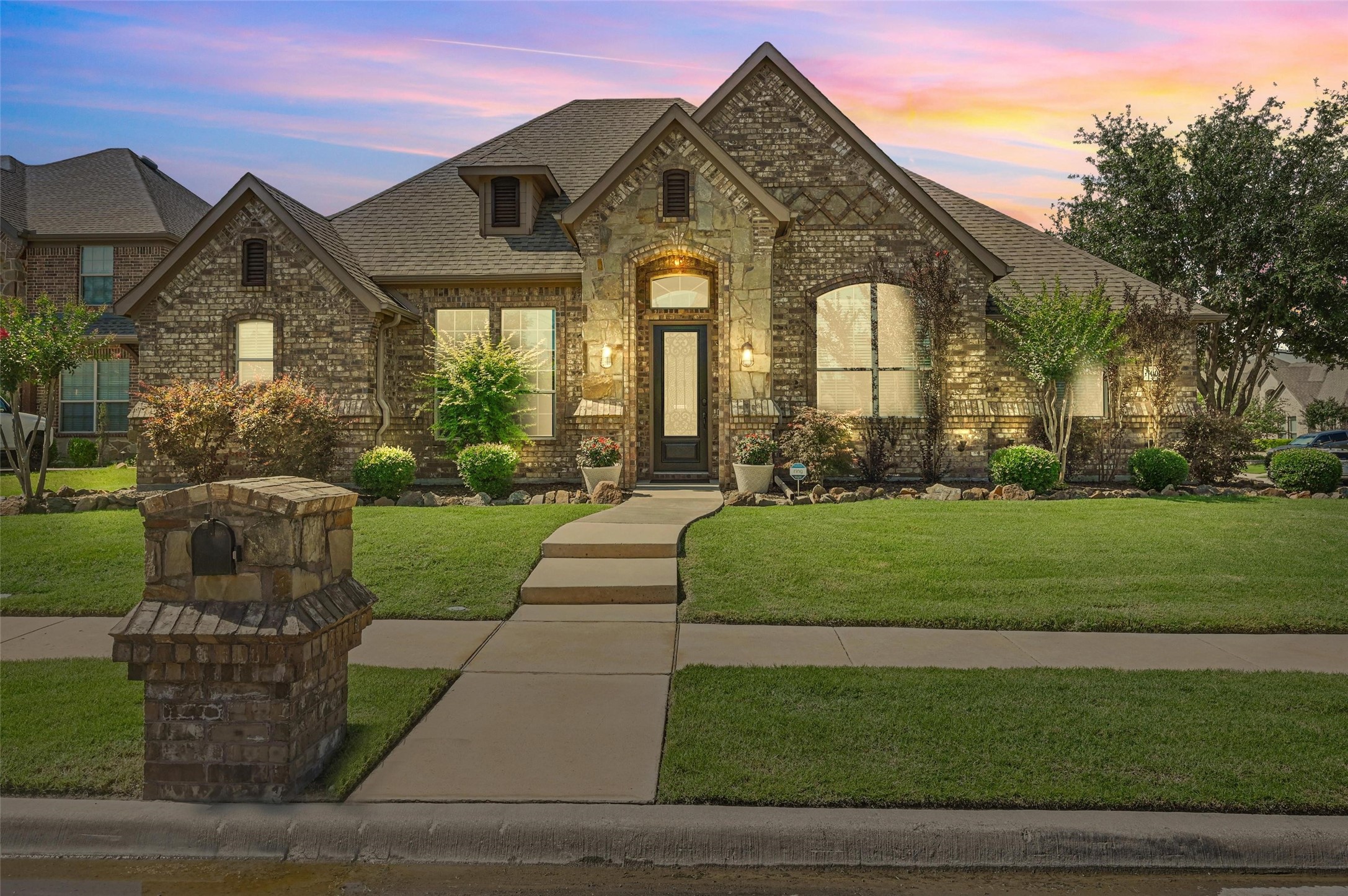 7000 Reatta Court North Richland Hills TX 76182