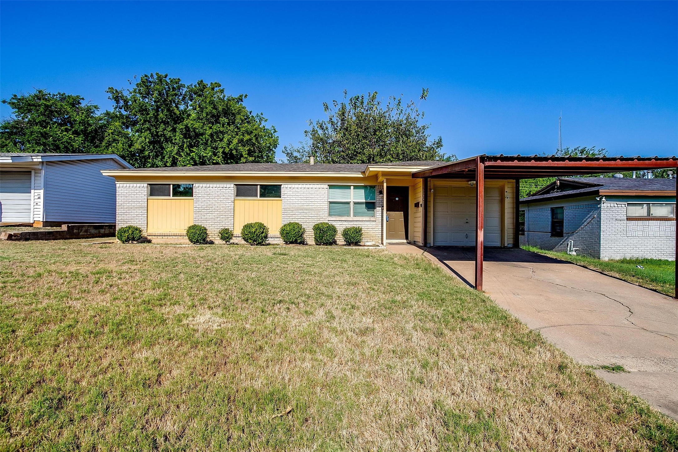 5700 Westcrest Drive Fort Worth TX 76134