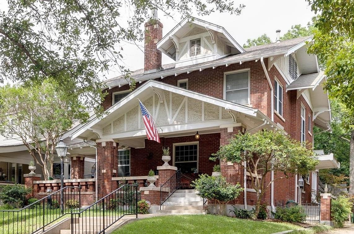 2412 6th Avenue Fort Worth TX 76110
