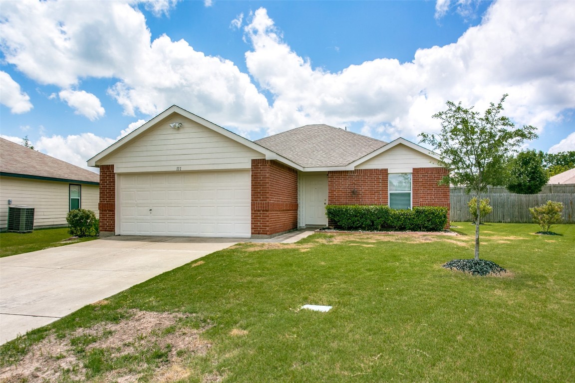 111 Live Oak Lane Terrell TX 75160
