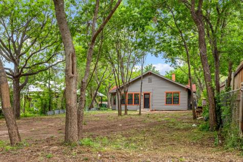 1014 Bolivar Street Denton TX 76201